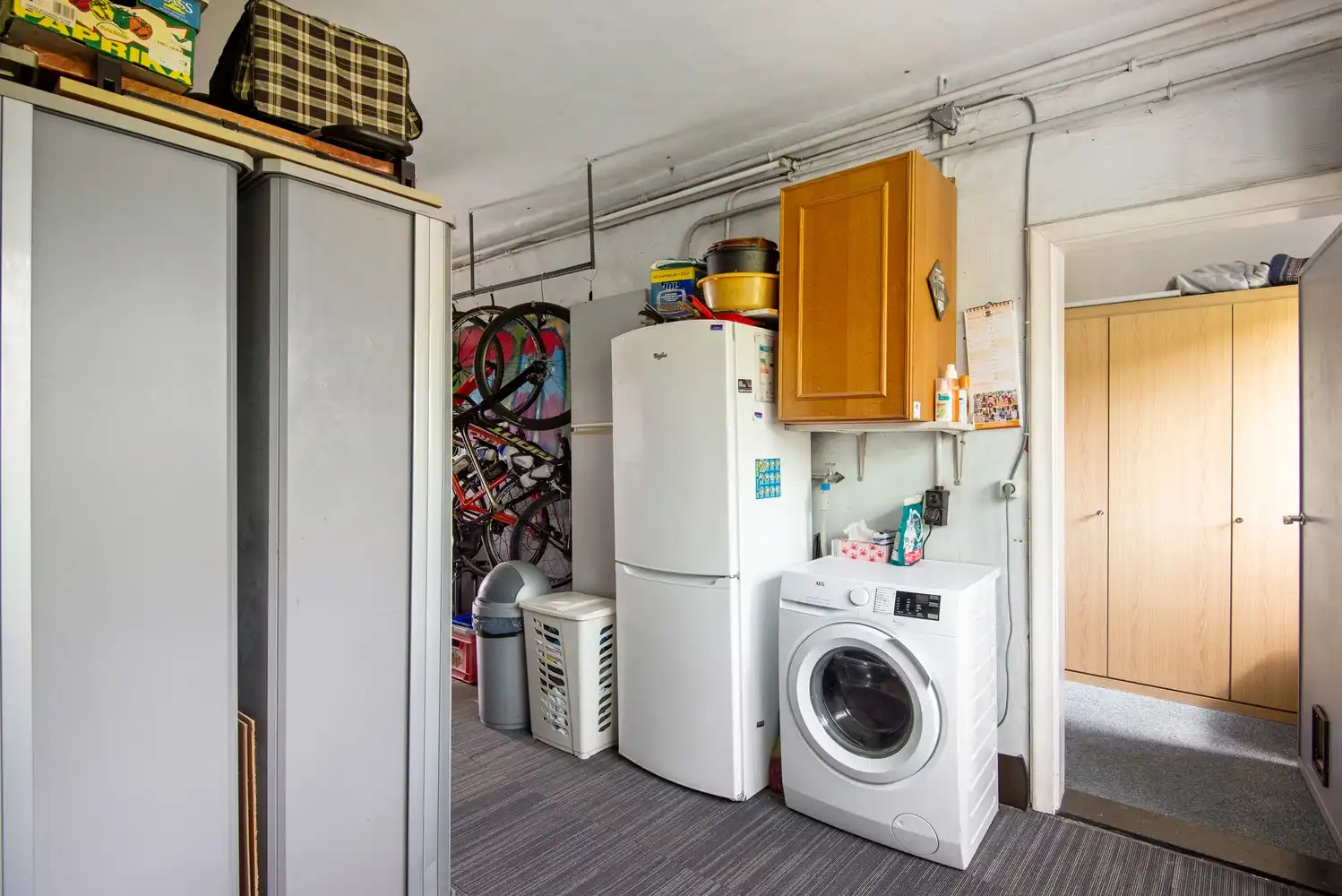 Ruime bel-etagewoning met vier slaapkamers op uitstekende locatie te Mortsel foto 6