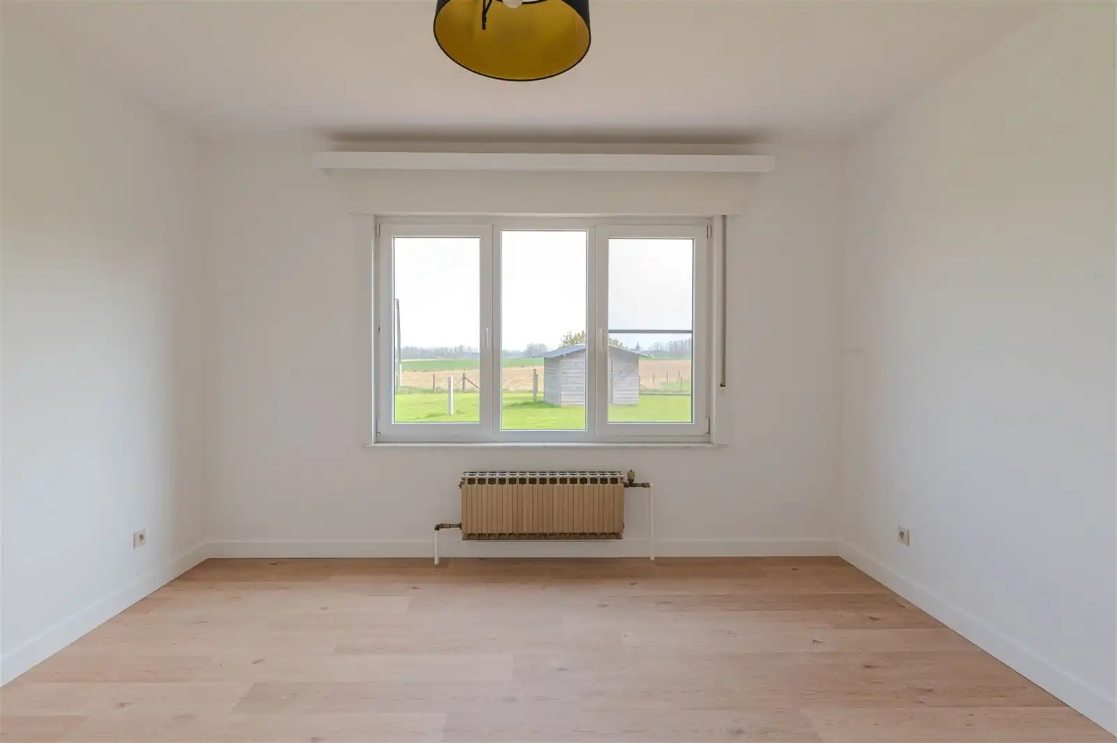 Landelijk gelegen 4-gevel villa - volledig vernieuwd foto 22