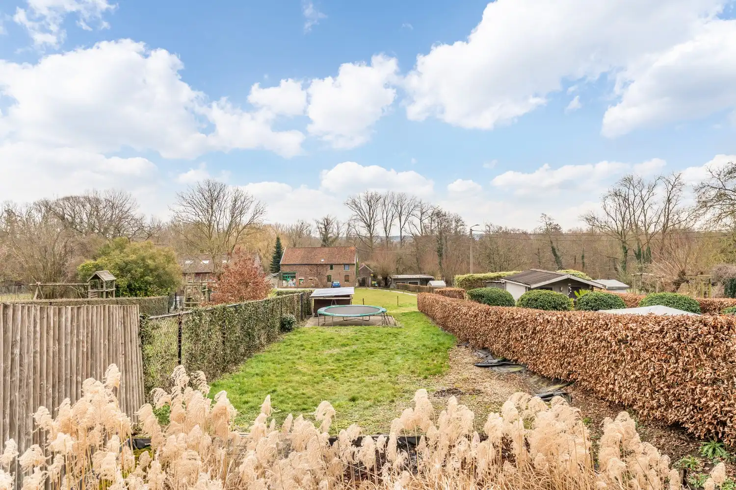 Energiezuinige woning met 4 slaapkamers, een garage en een tuin met een achteruitgang grenzend aan natuurgebied te Bertem! foto 11
