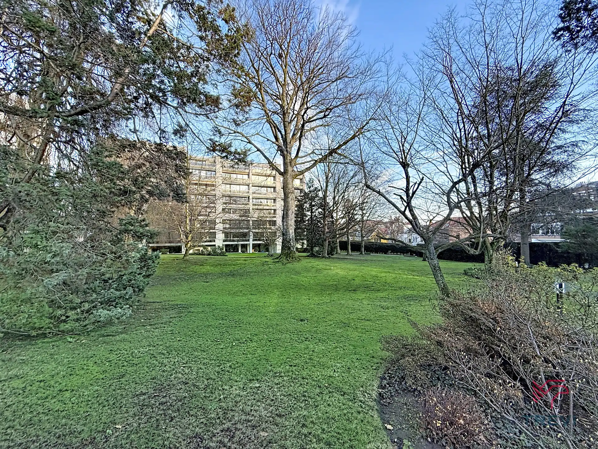 Appartement met 2 slaapkamers in een rustige wijk van Ukkel! foto 17