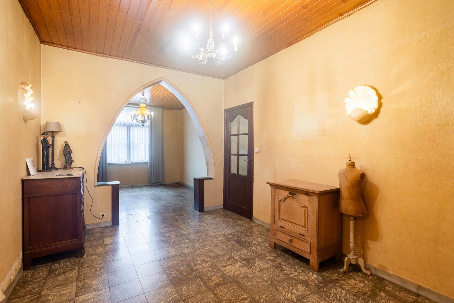 Rijwoning in centrum Aalst foto 6