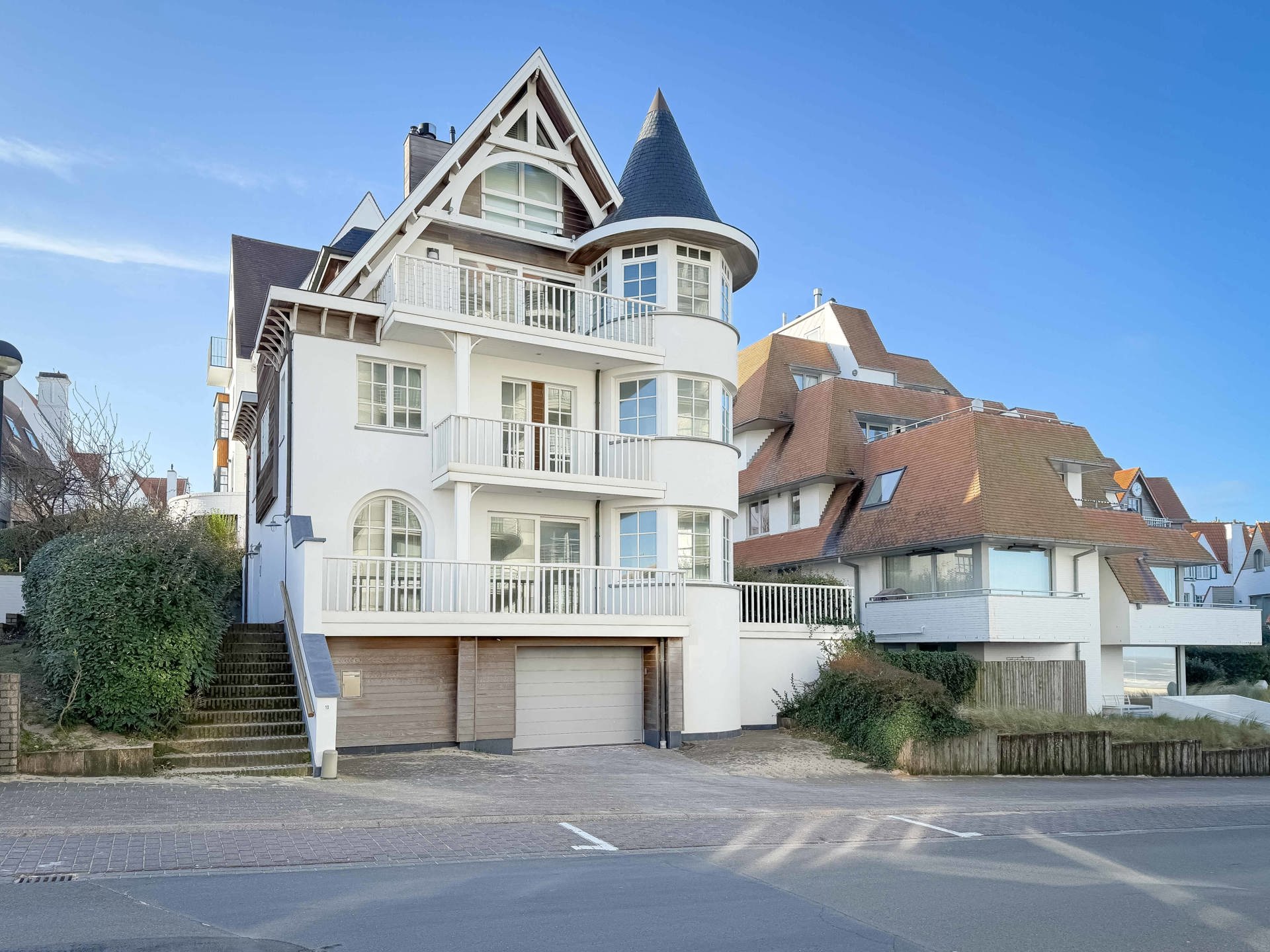 ()=>{if(producerUpdateValueVersion(node),producerAccessed(node),node.value===ERRORED)throw node.error;return node.value} 8300 Knokke-Heist