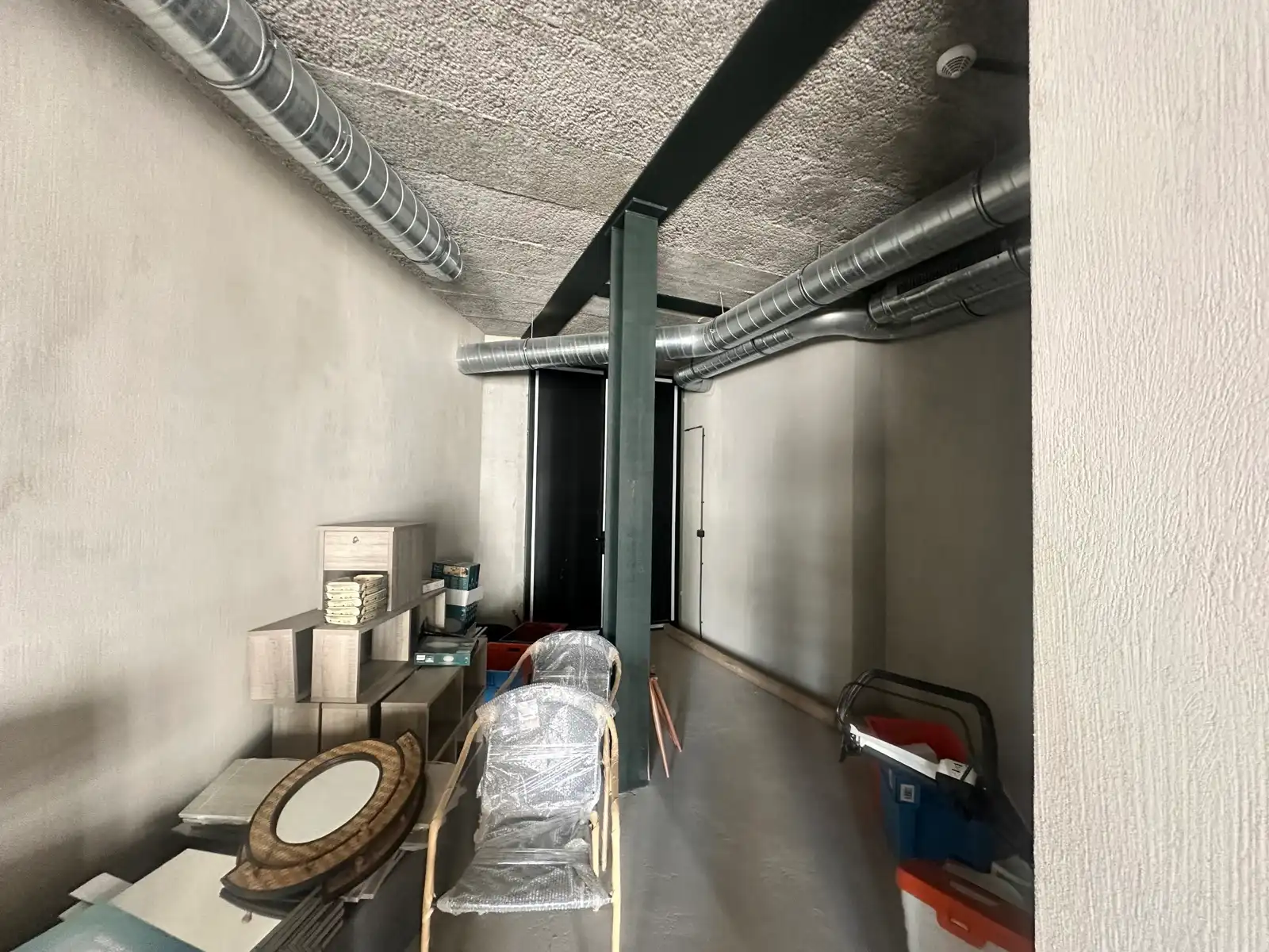 Horecapand met overdekt terras en privatieve tuin foto 6