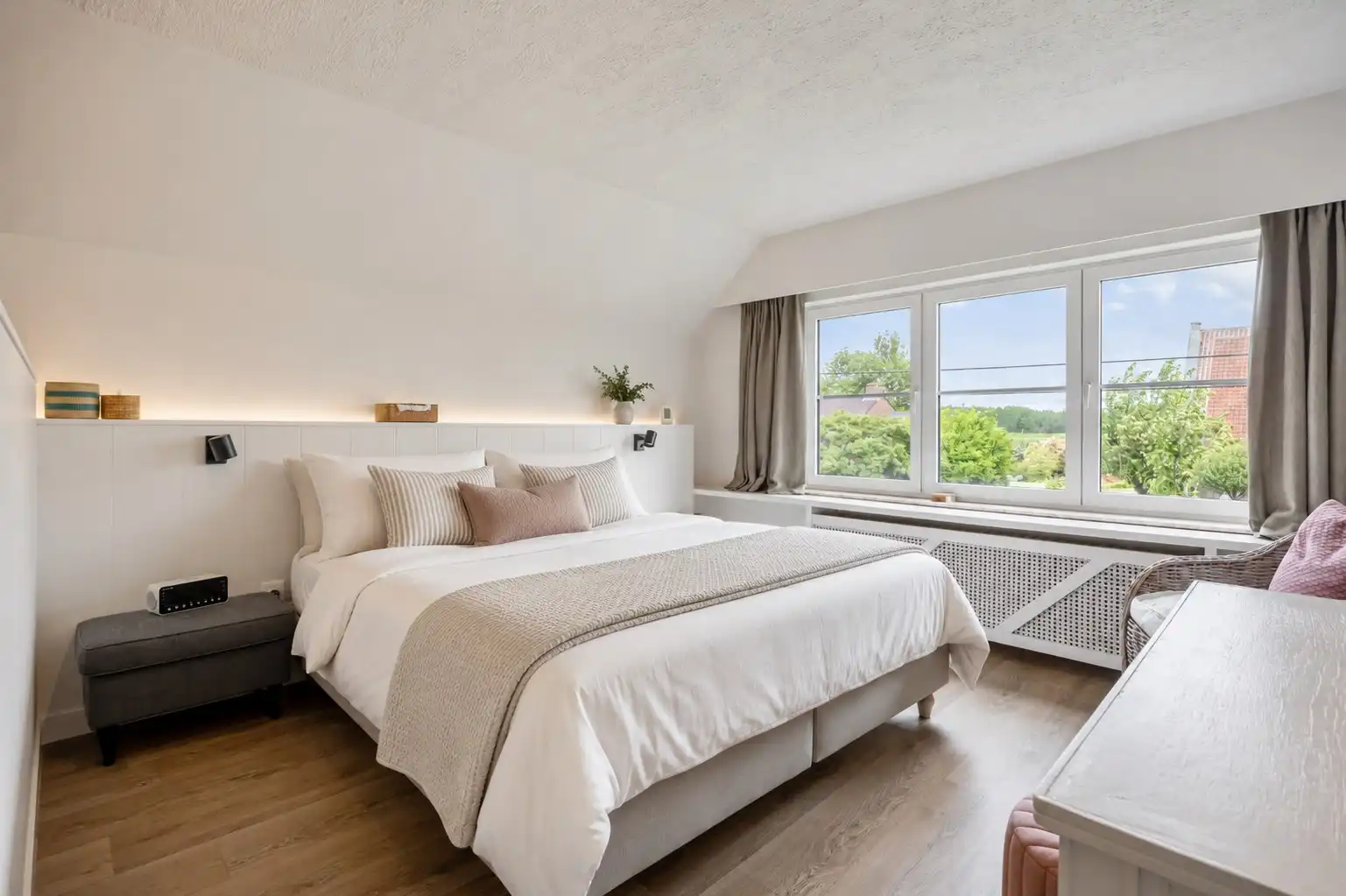 Charmante en bijzonder ruime open bebouwing met prachtige tuin en 4 slaapkamers in Sint-Truiden – Zepperen. foto 32