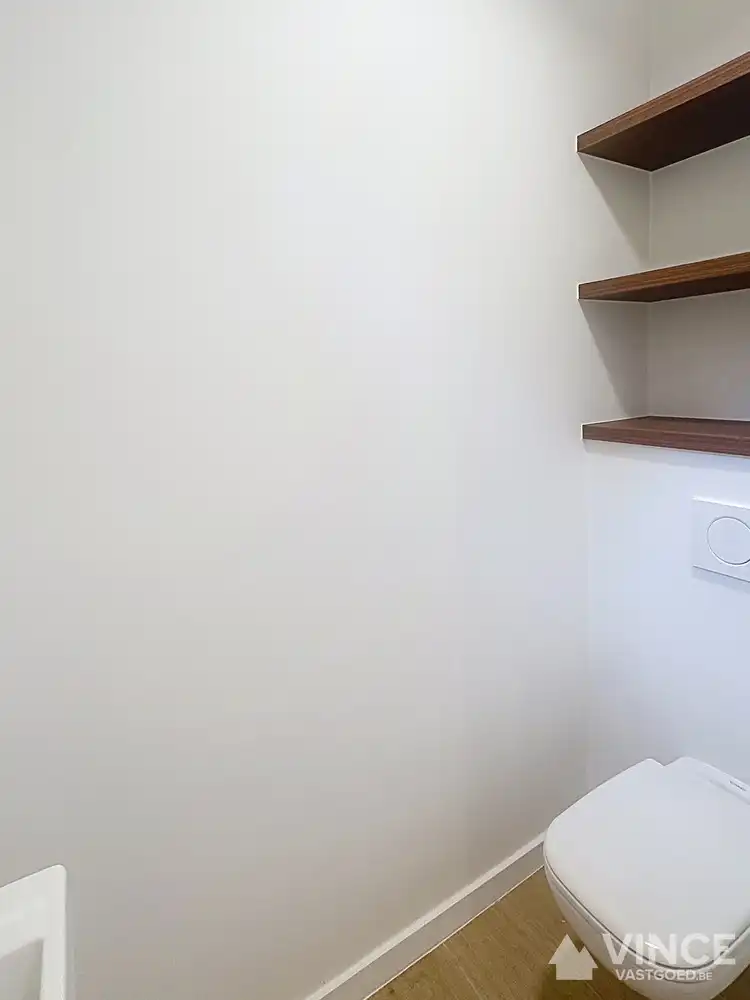 Volledig vernieuwd appartement met 3 slaapkamers foto 13