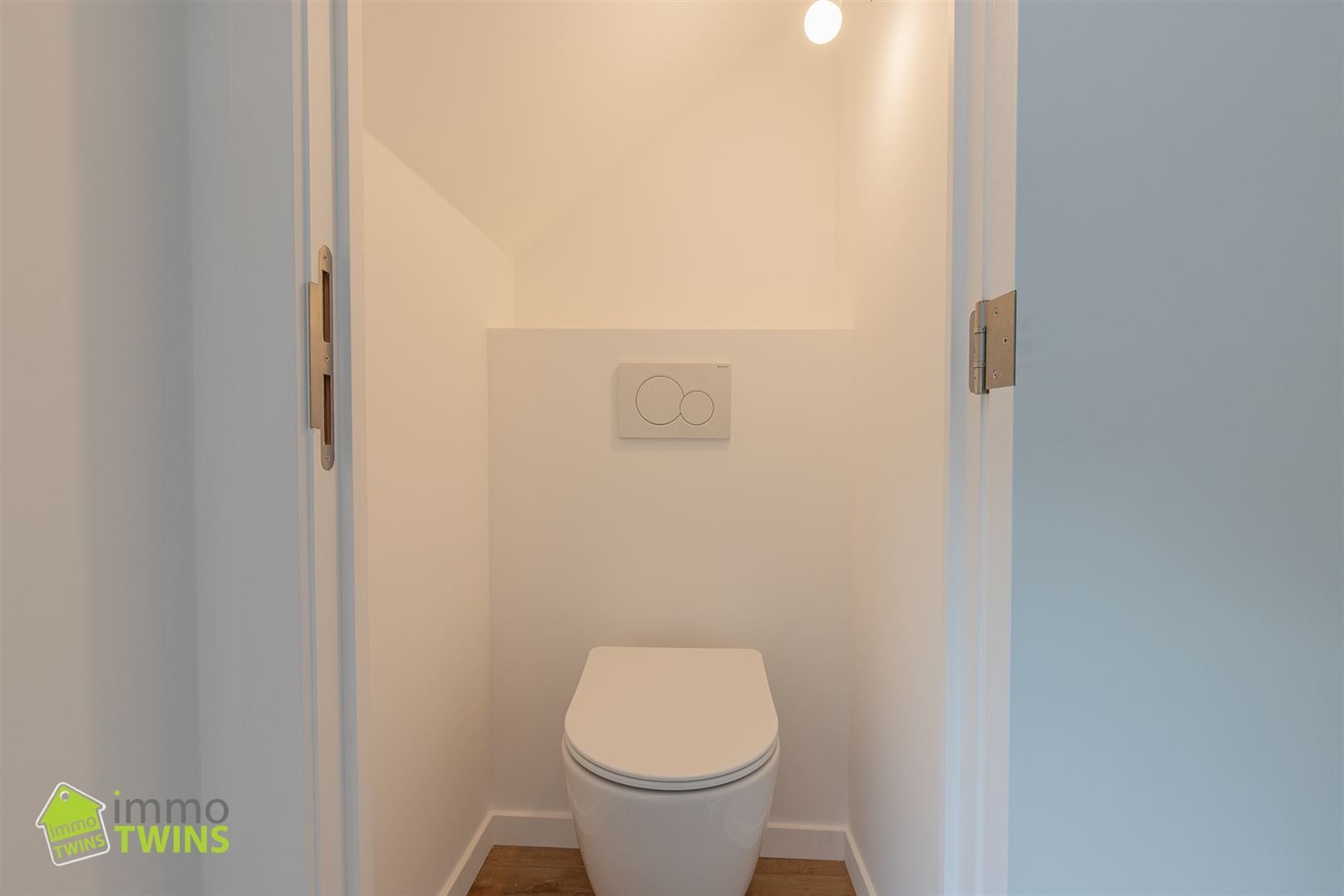 Volledig gerenoveerde woning te Hamme foto 16