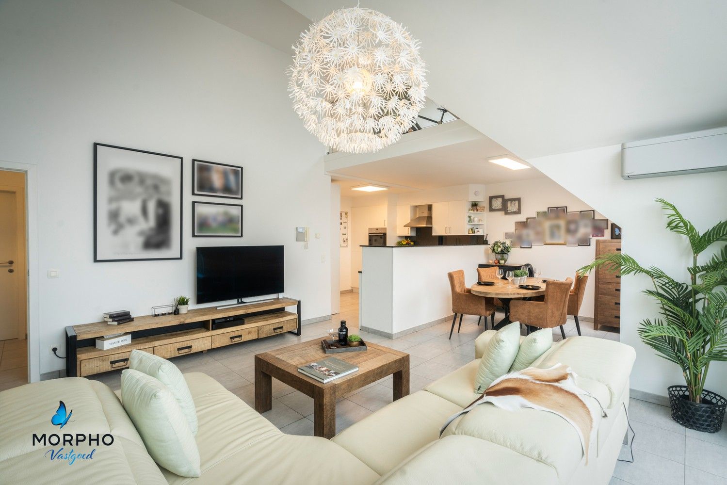 Ruim en lichtrijk duplex appartement van 170m² in Residentie Carpé Diem te koop in Aartrijke, Zedelgem foto 2