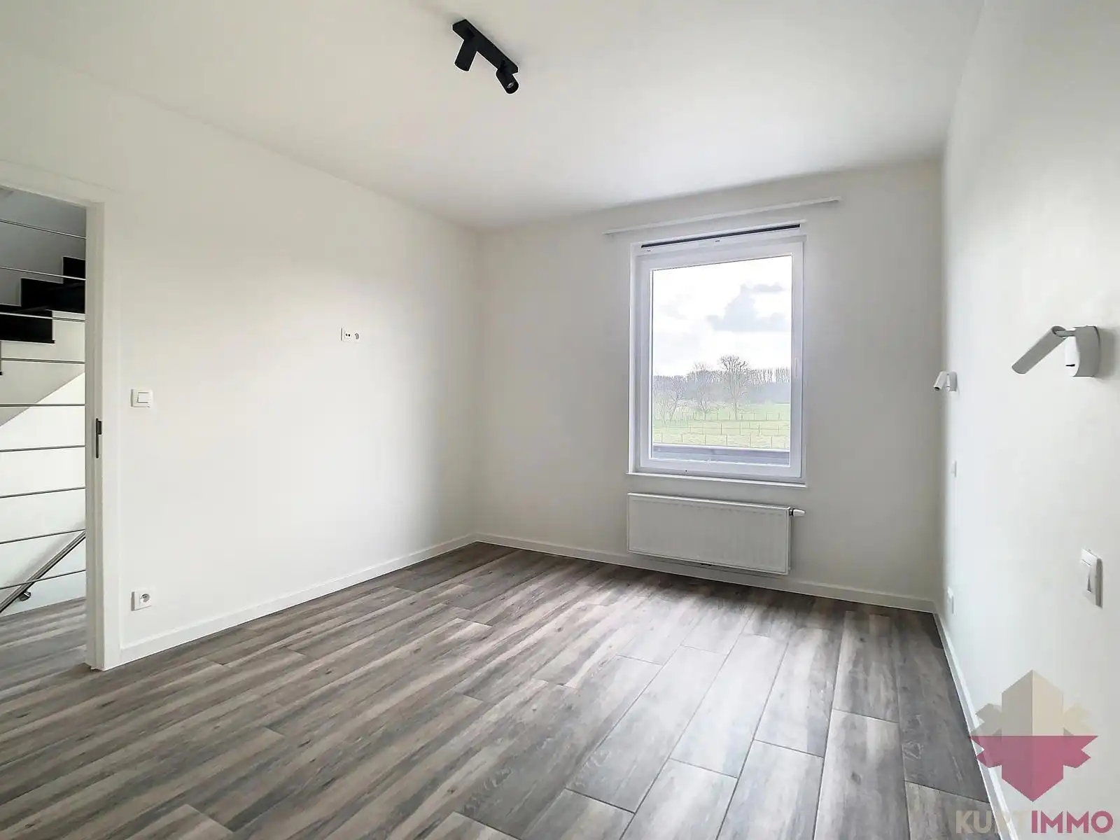 Prachtig gerenoveerde woning met 5 SLPK én tuin! foto 11