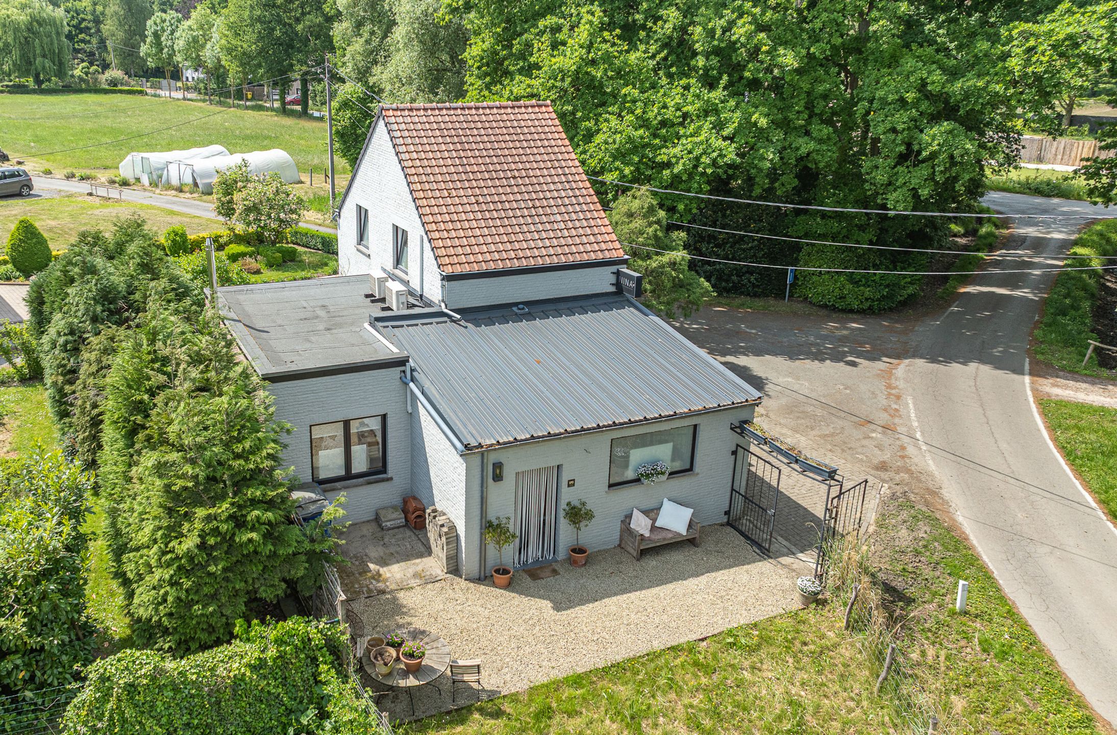 Charmante woning op unieke locatie foto 35