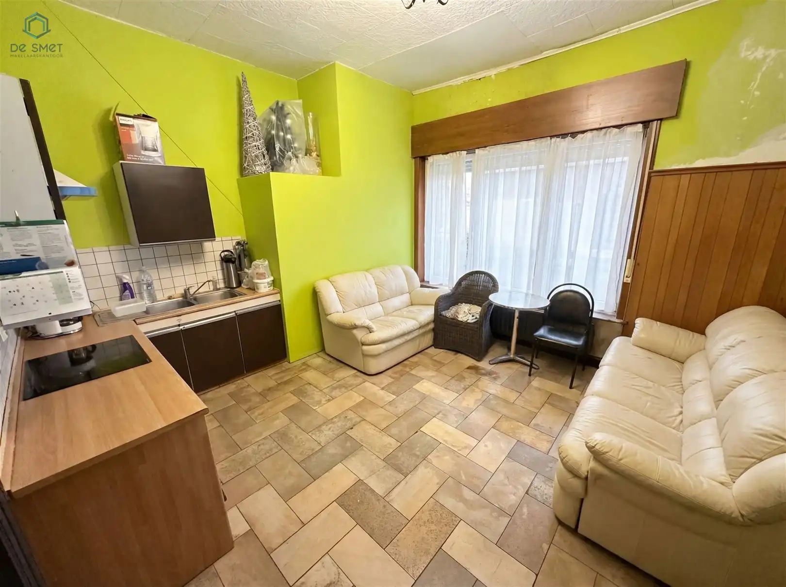 OPBRENGSTEIGENDOM MET HANDELSPAND EN APPARTEMENT  foto 9