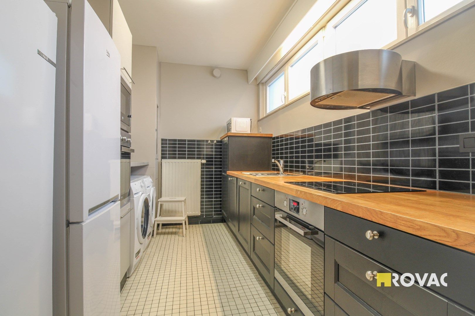 Instapklaar appartement met autostandplaats in garage! foto 8