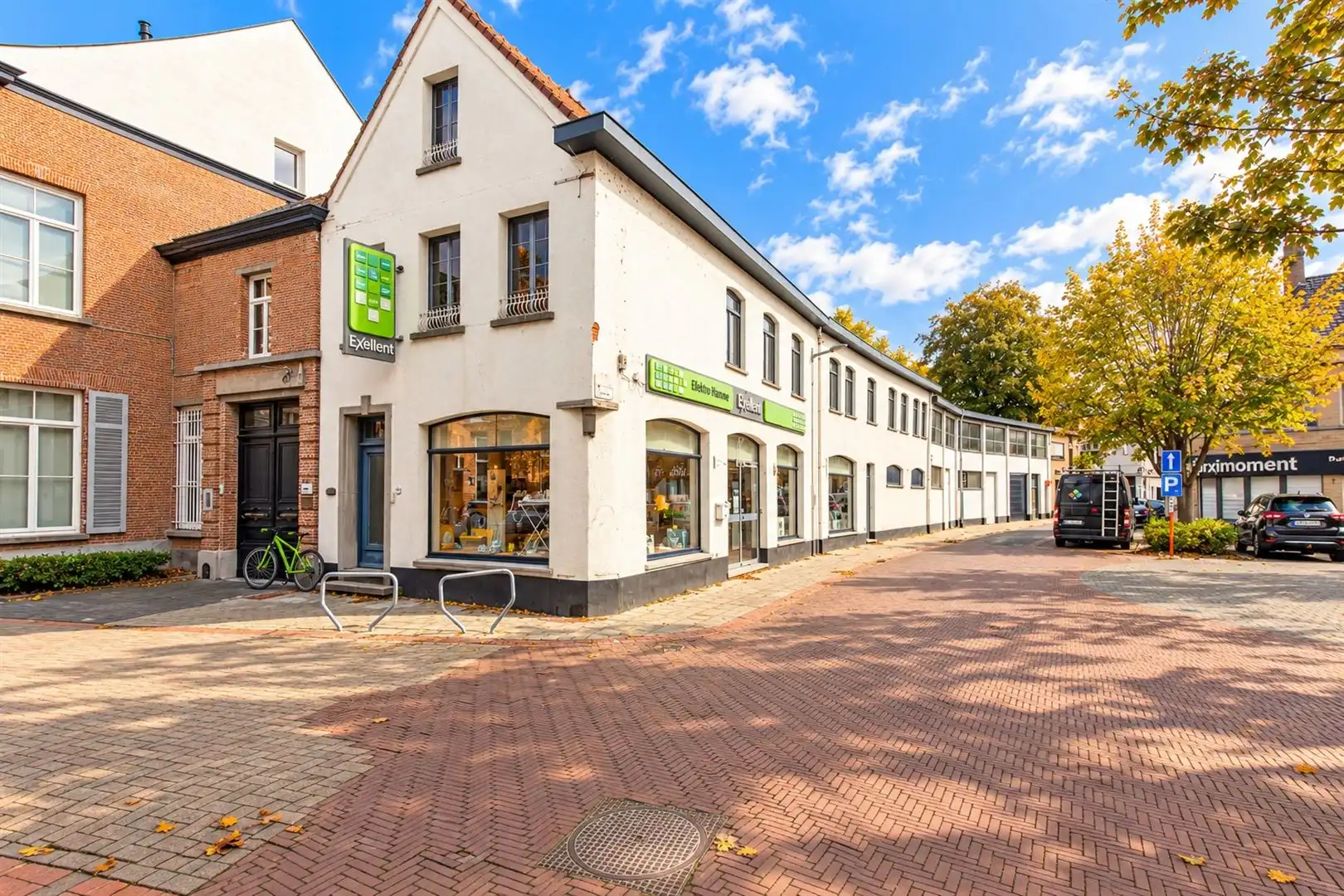 Hoofdfoto van de publicatie: Gemengd gebouw