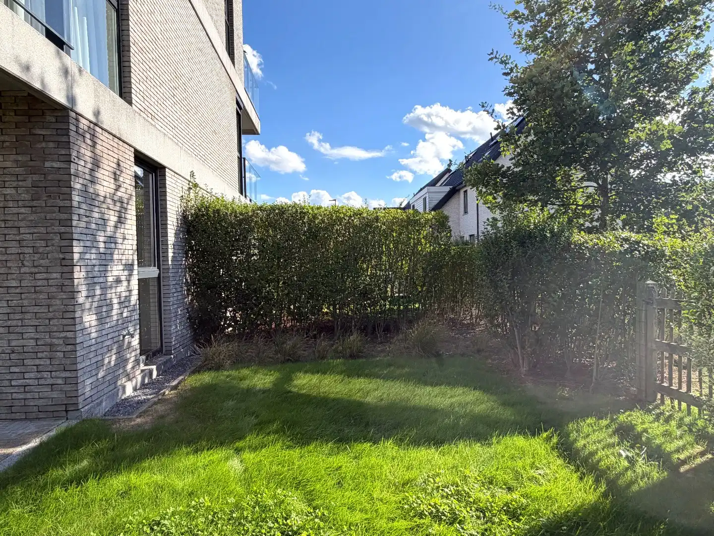 Prachtig appartement met private tuin aan de Lauwse Leieboorden! foto 18