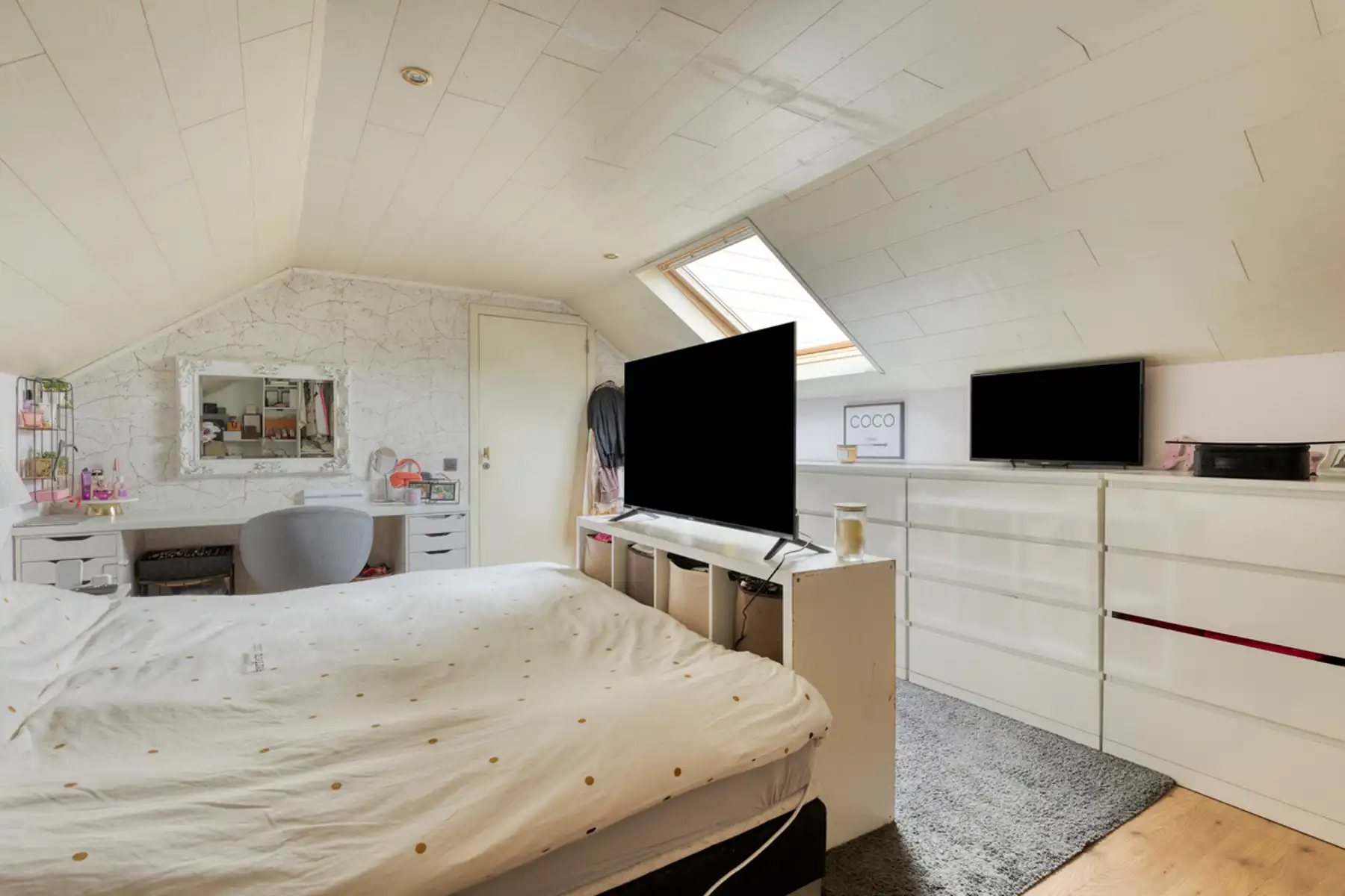Open bebouwing met 4 slaapkamers op 29a 88ca foto 19