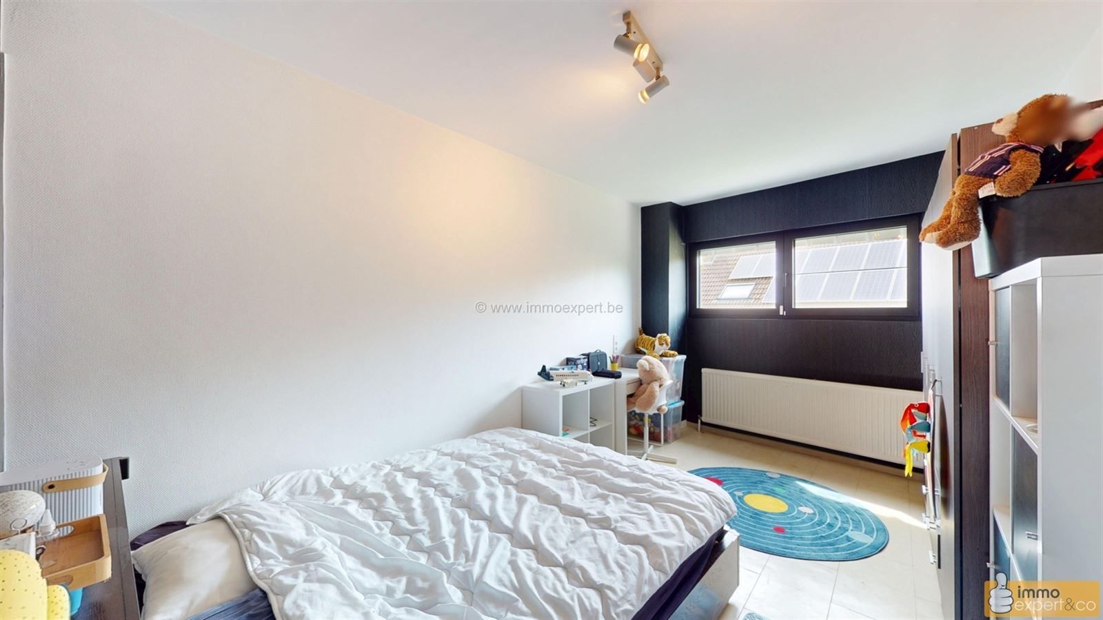 AFFLIGEM: Volledig gerenoveerde woning met 5 slpks foto 11