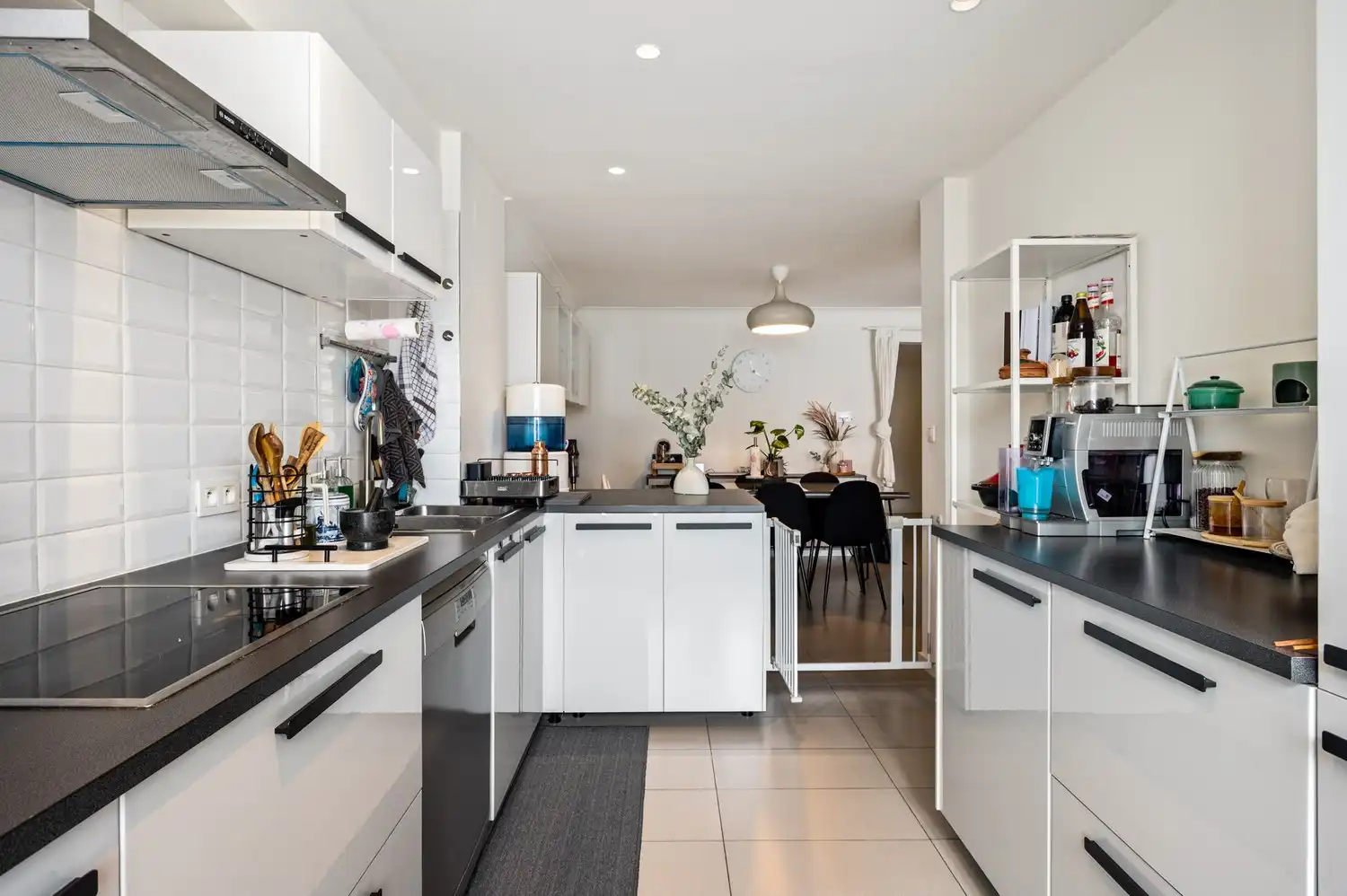 Appartement met 2 slaapkamers te Deurne! foto 8