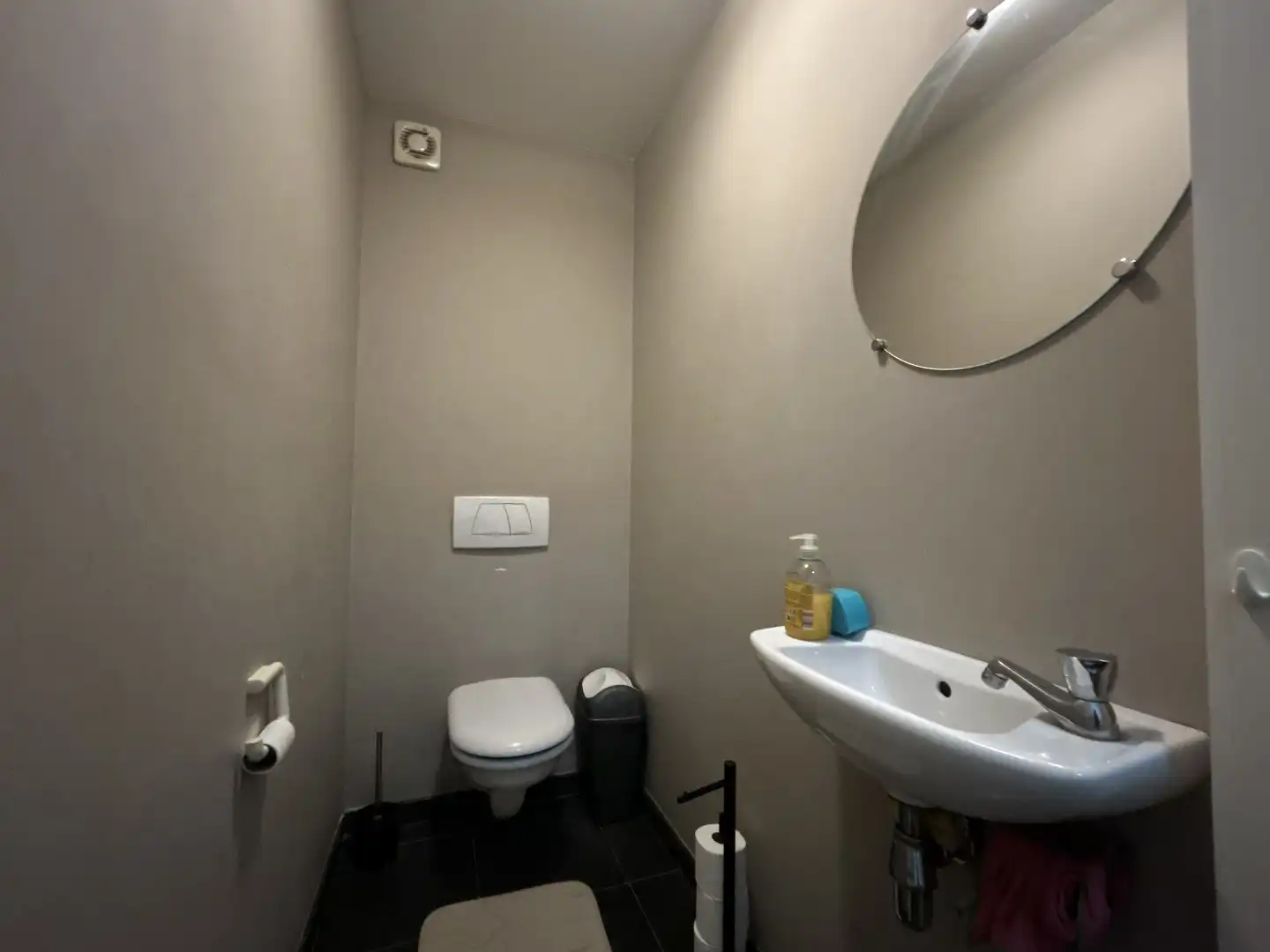 Ruime triplex in Haacht centrum foto 13