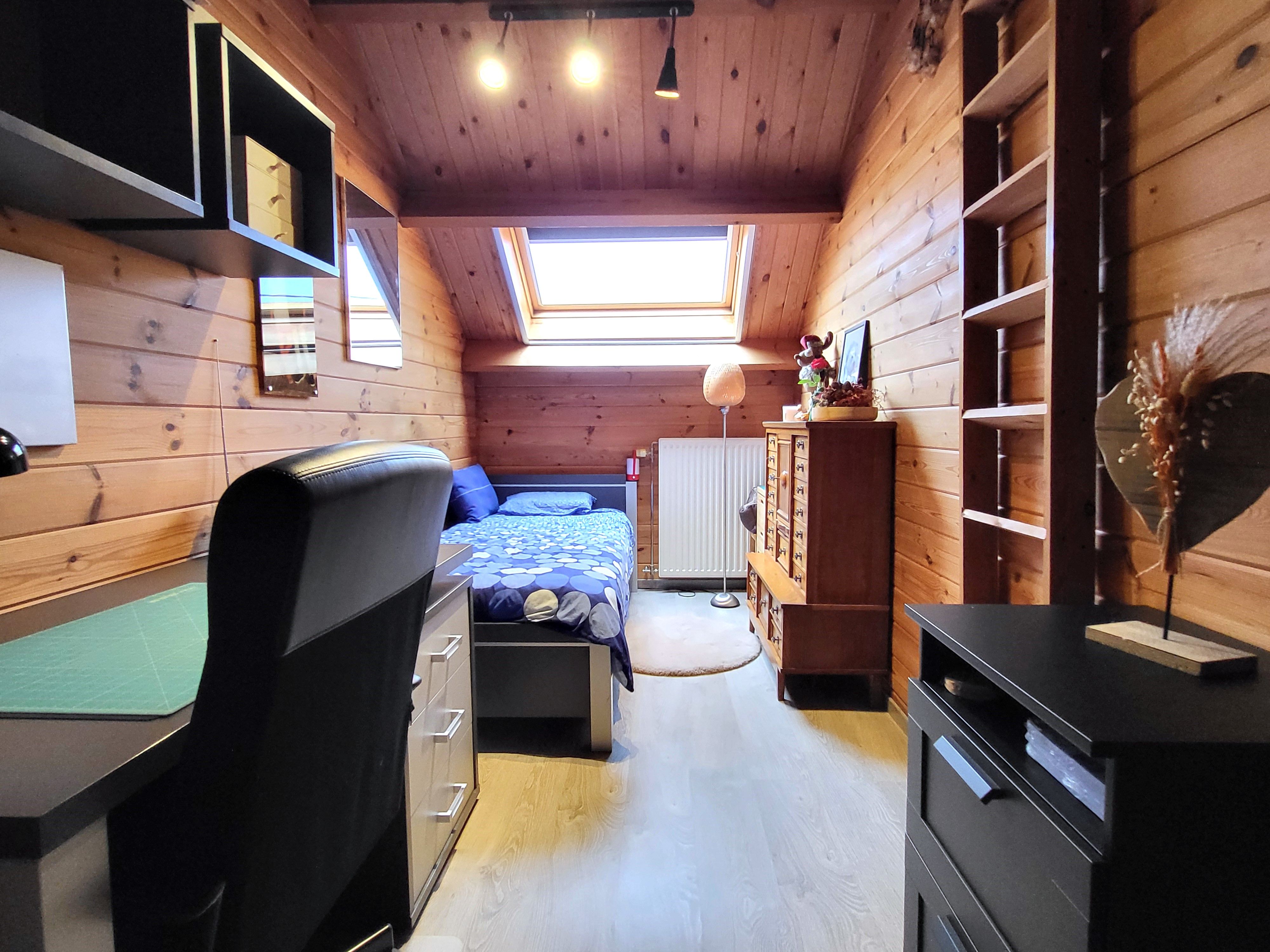 Charmante instapklare woning op 976m² met 3 slaapkamers, leefveranda en mooie grote tuin!  foto 24