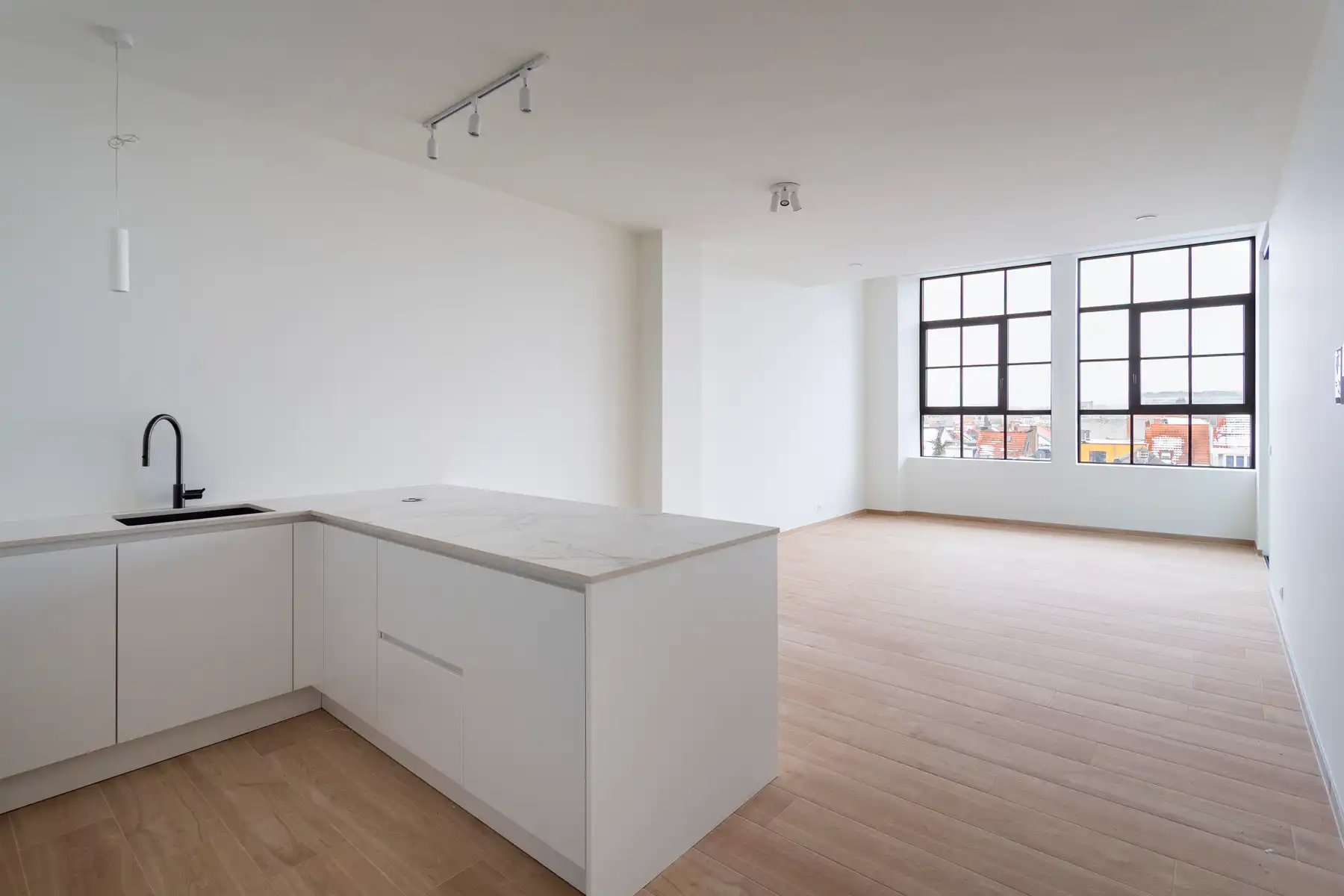 Nieuwbouwappartement met inpandig terras op toplocatie foto {{pictureIndex}}