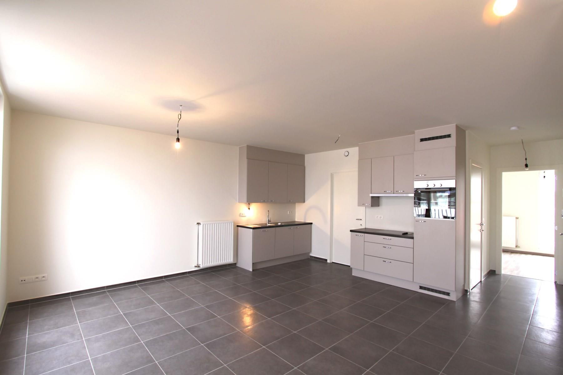 Knap, centraal gelegen nieuwbouwappartement foto {{pictureIndex}}