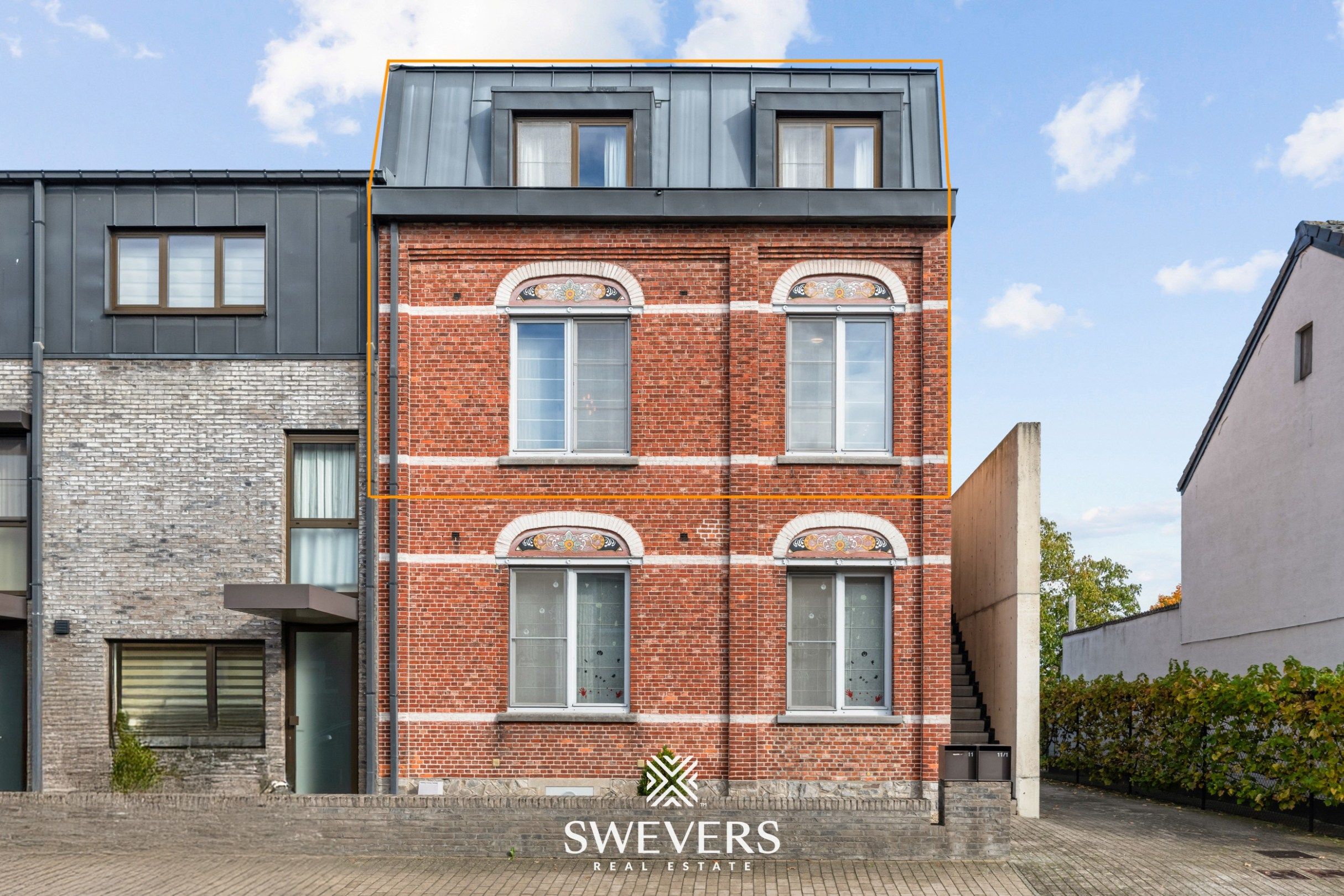 Instapklaar duplexappartement met 3 slaapkamers en ruim terras foto 31