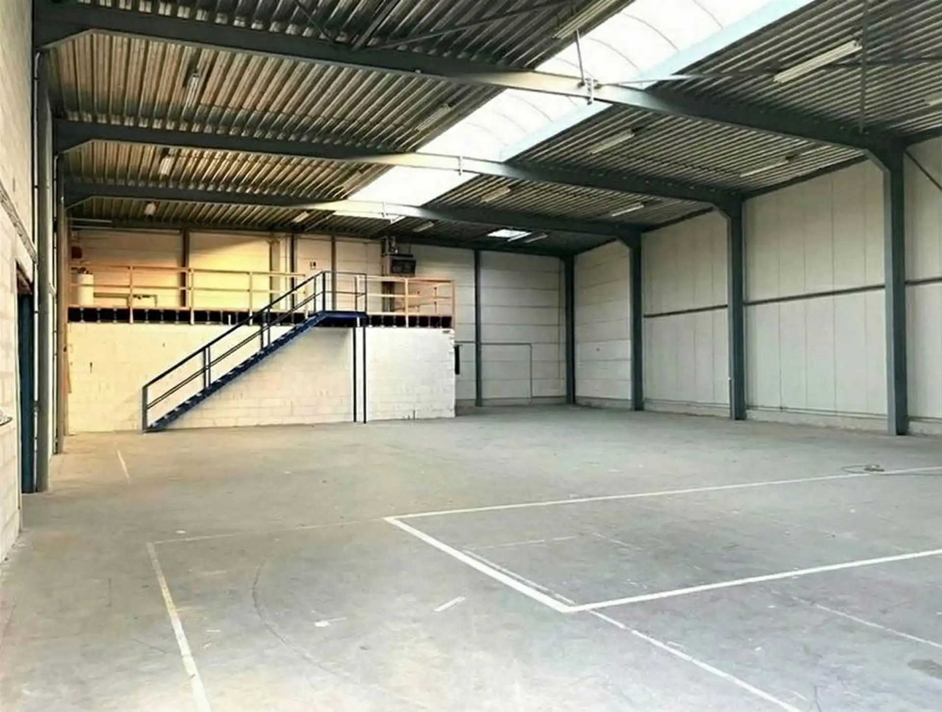 Gemengd gebouw foto 15