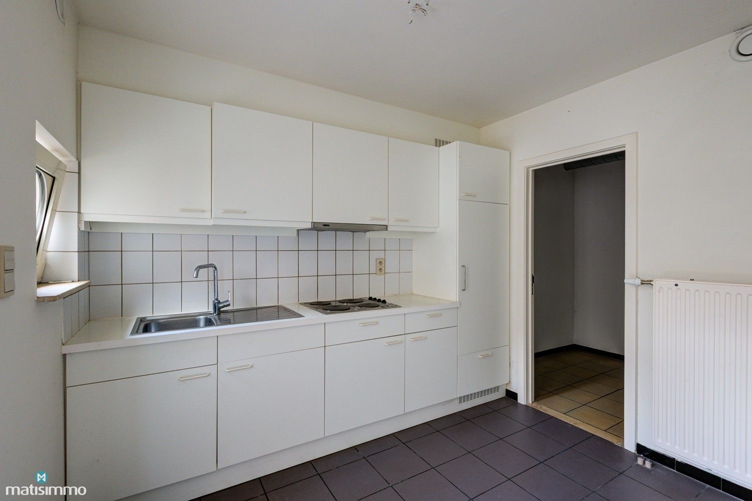 INSTAPKLAAR APPARTEMENT MET 2 SLAAPKAMERS, TUIN EN GARAGE IN SCHOONBEEK foto 9