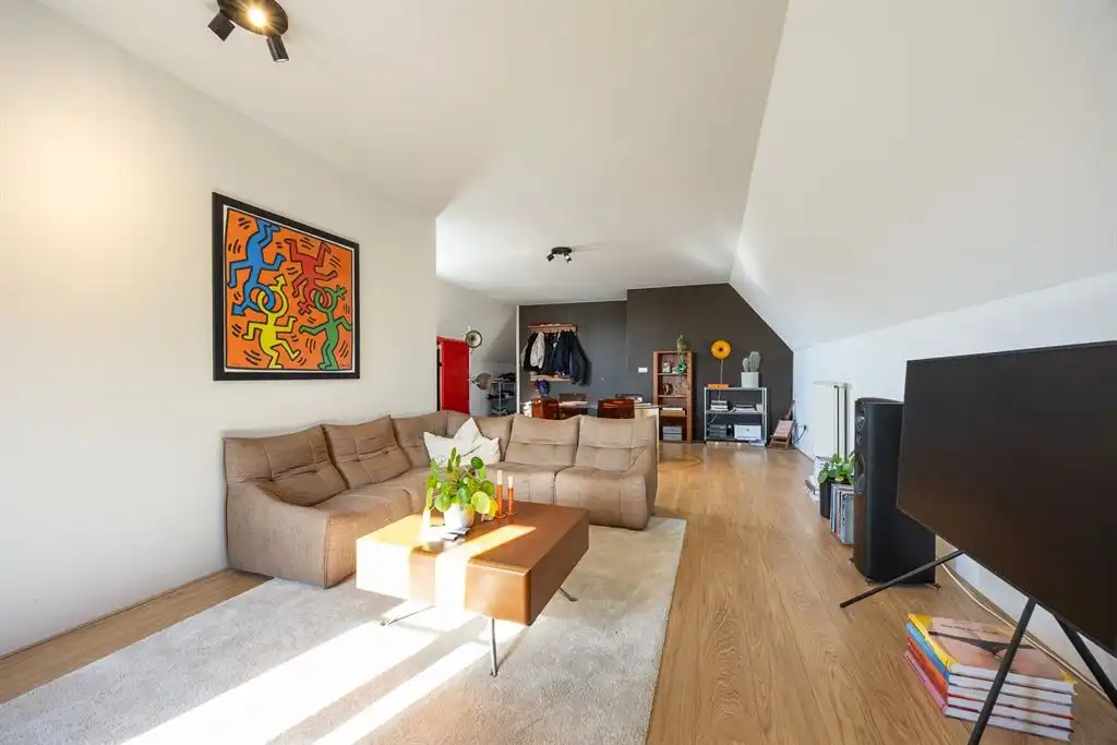 karaktervolle villa met zonnige tuin en zwembad foto 22