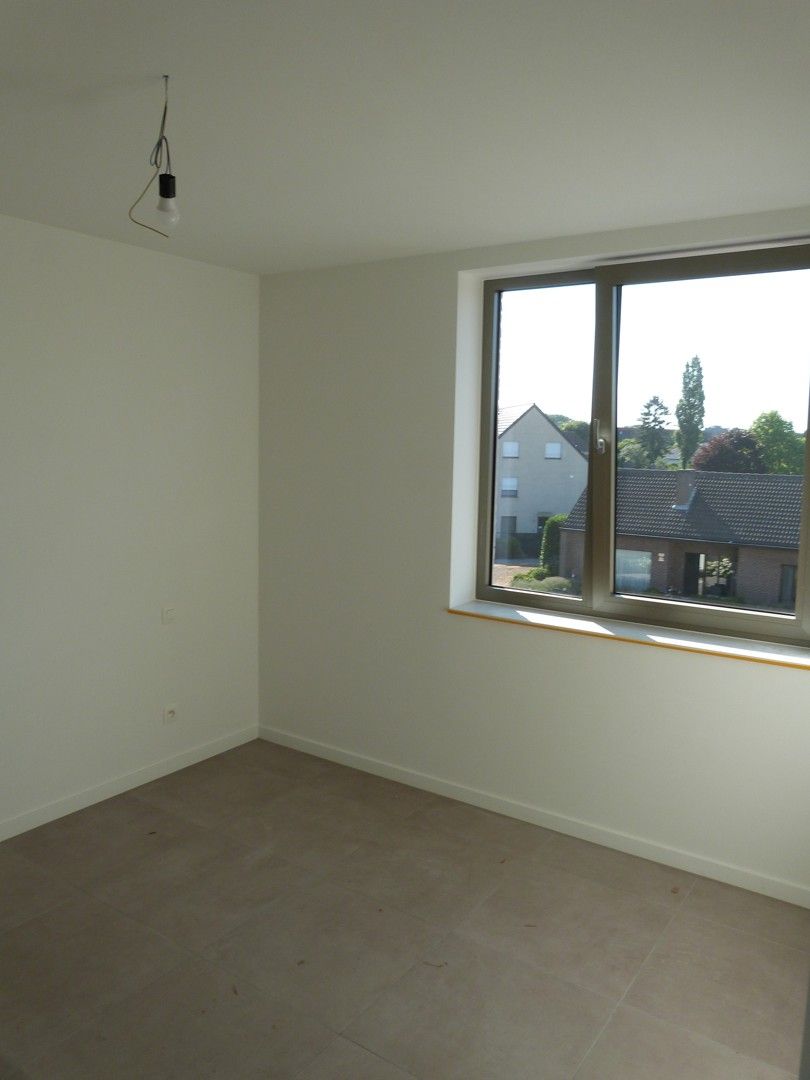 Te huur – BEN-appartement in rustige buurt te Heusden-Zolder foto 14