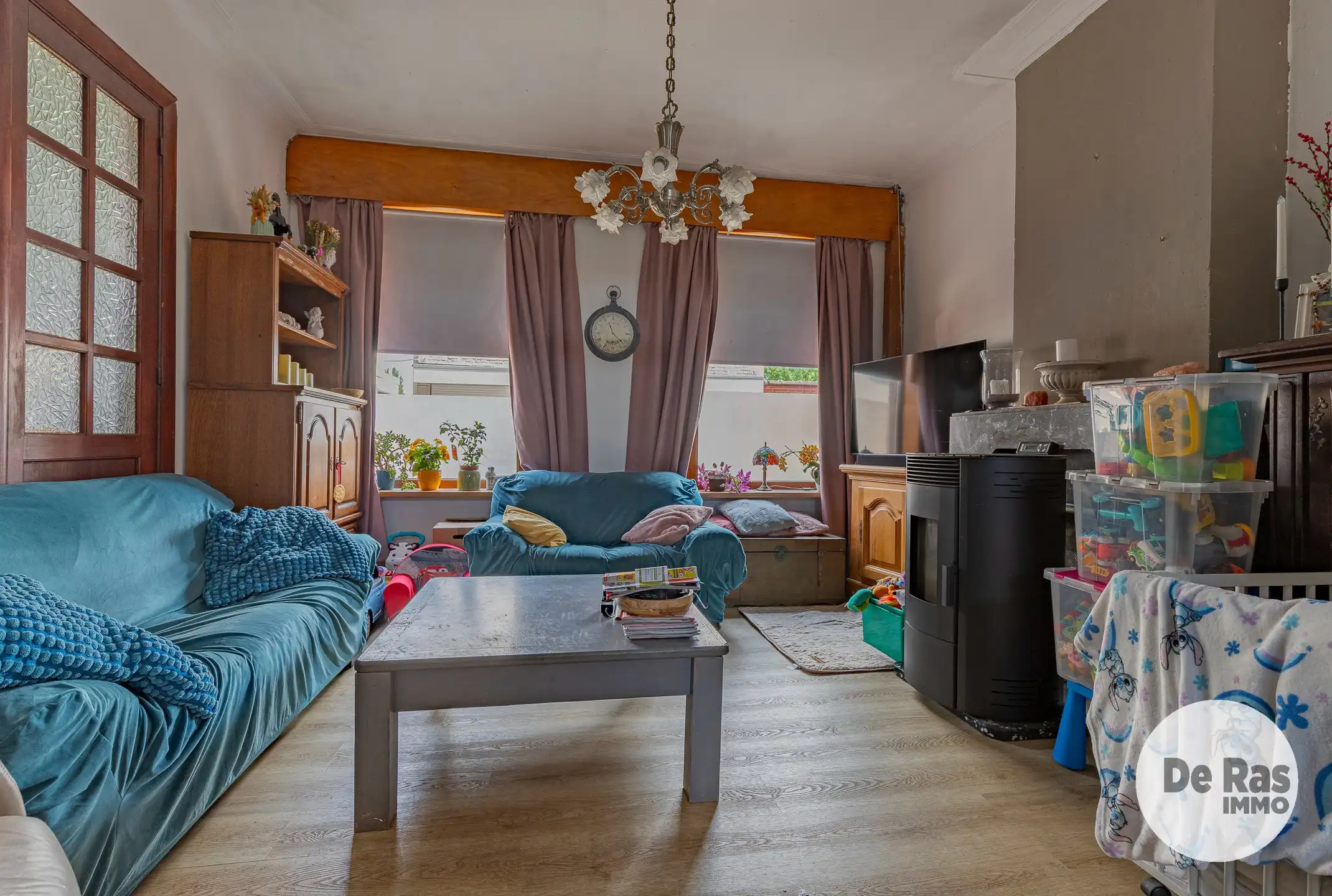 LEDE - Te renoveren woning met 4 slaapkamers nabij centrum foto 4