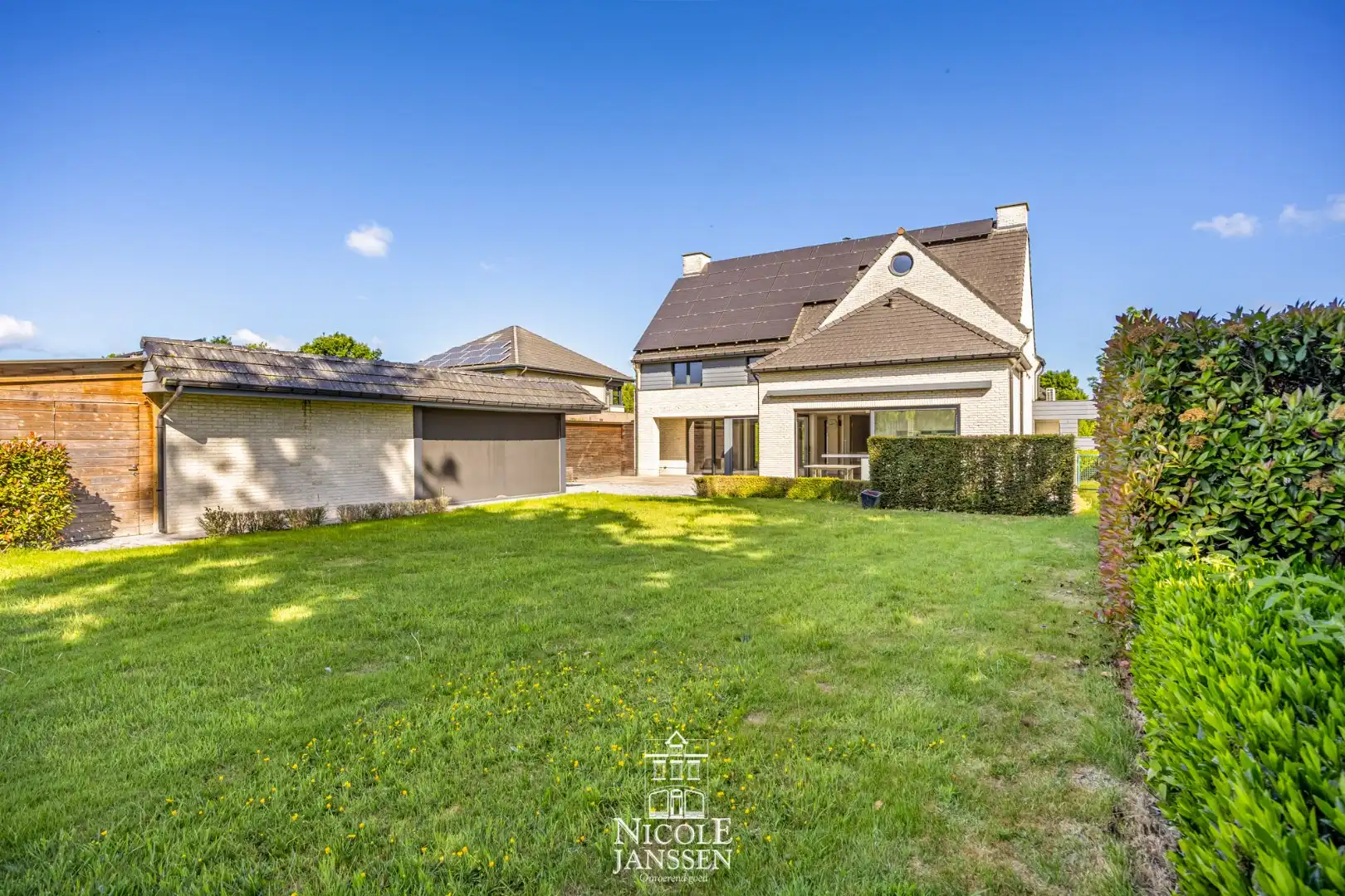 Energiezuinige villa met vijf slaapkamers in een rustige, groene omgeving  foto 39