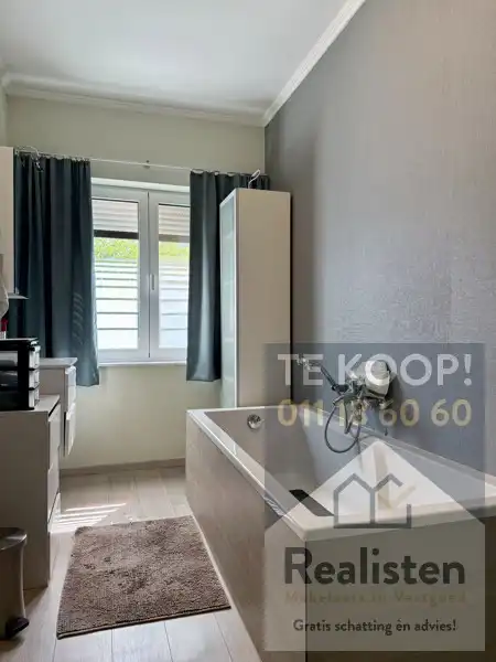 Bungalow met residentiële ligging èn bewoner foto 17