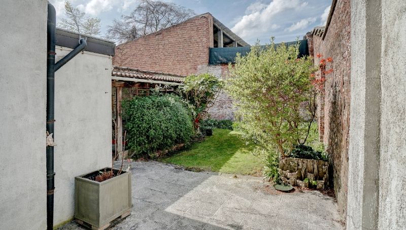 Ruime herenwoning met mogelijkheid praktijkruimte op 1 are 79 ca met stadstuintje foto 28