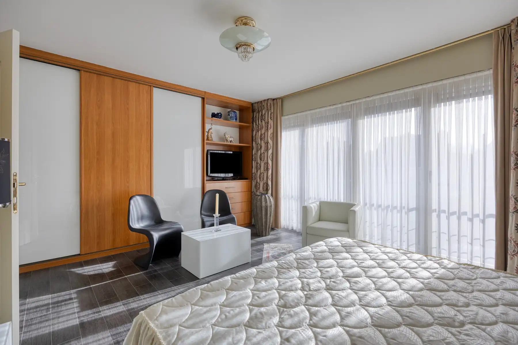 Luxueus penthouse in nieuwstaat foto 14