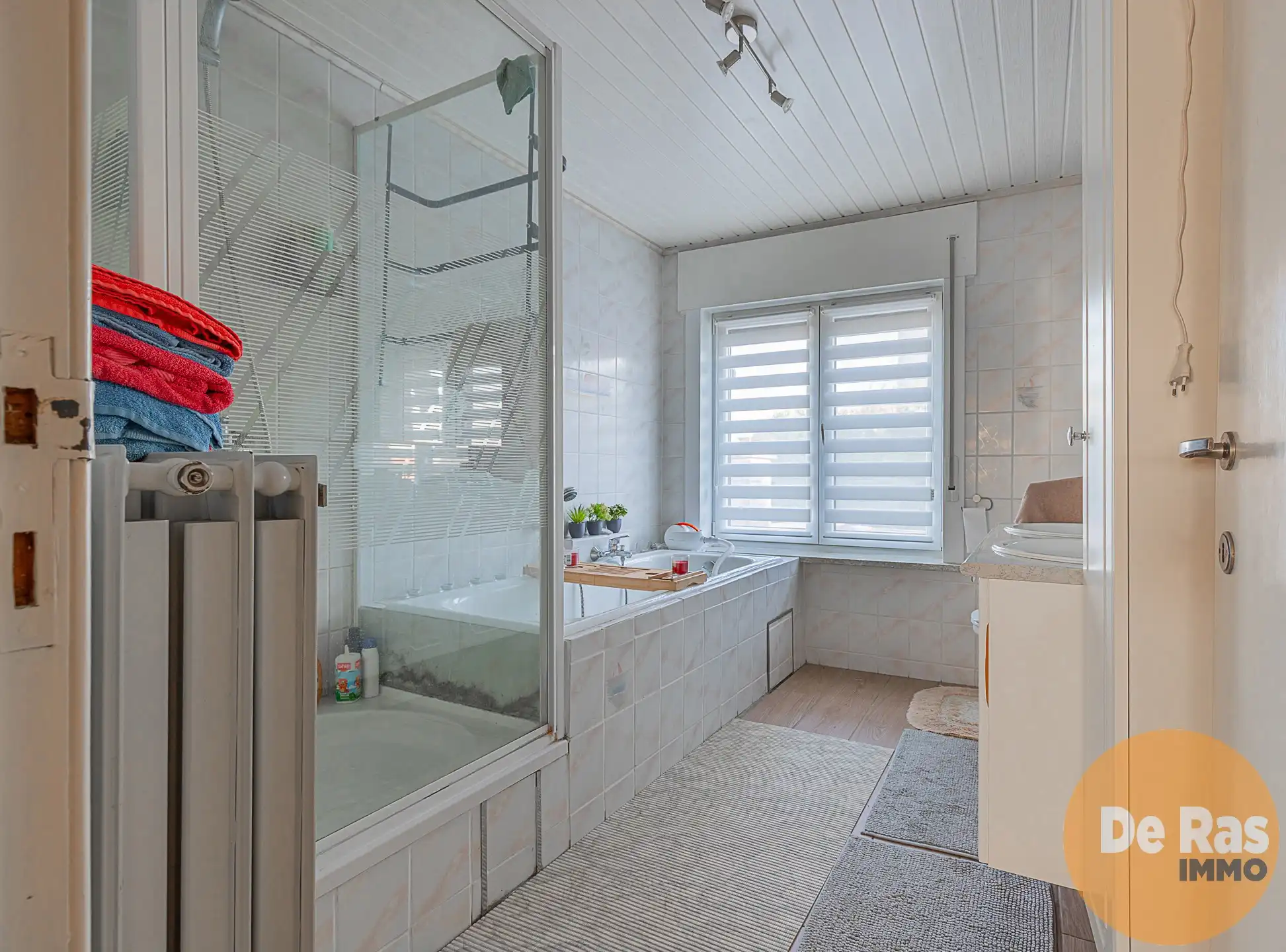 AAIGEM - Gezinswoning met 4 slk,tuin en garage op topligging foto 11