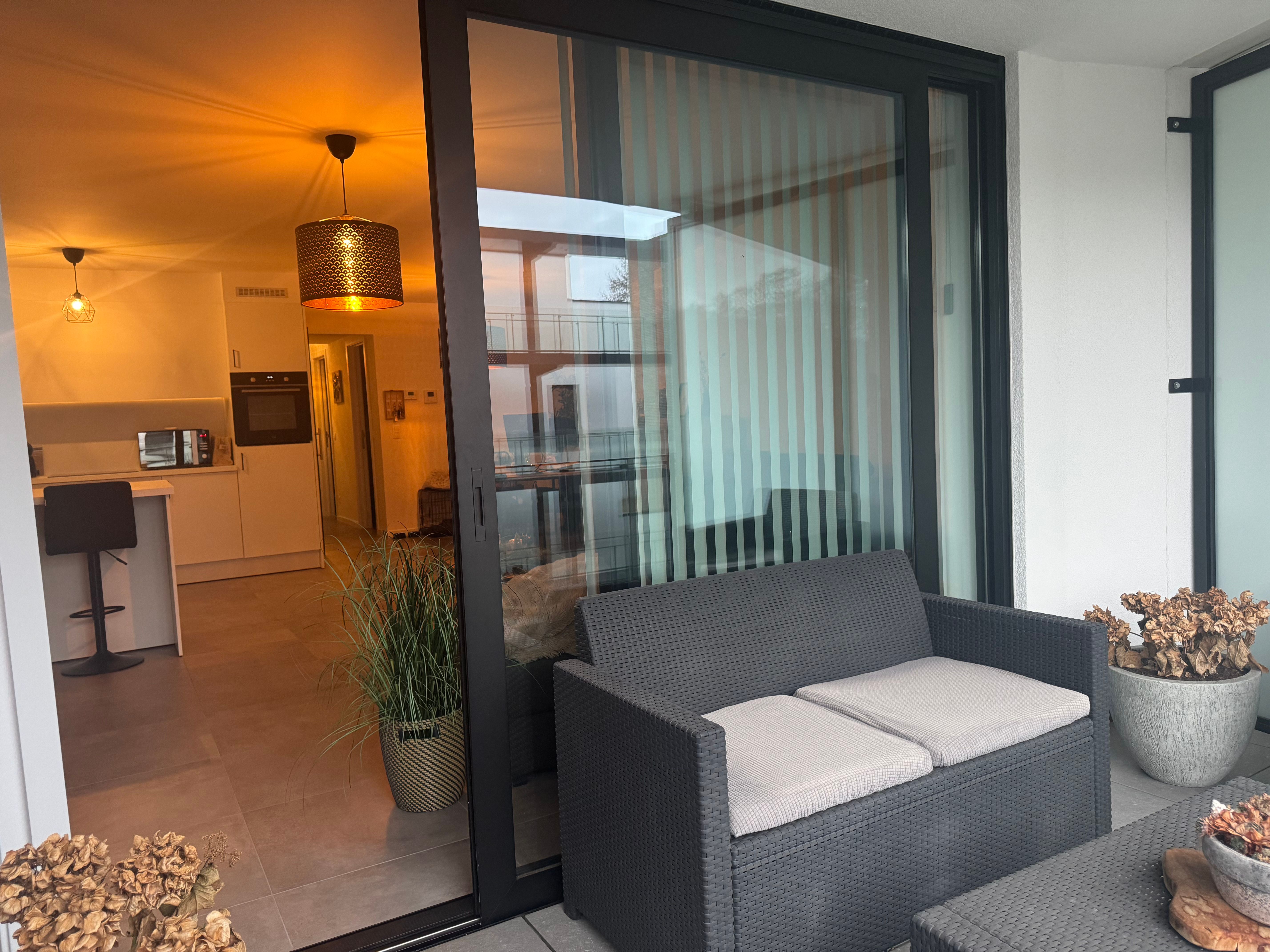 Modern appartement met terras en parkeerplaats in Residentie Vlinderpark – centrum Genk foto 13