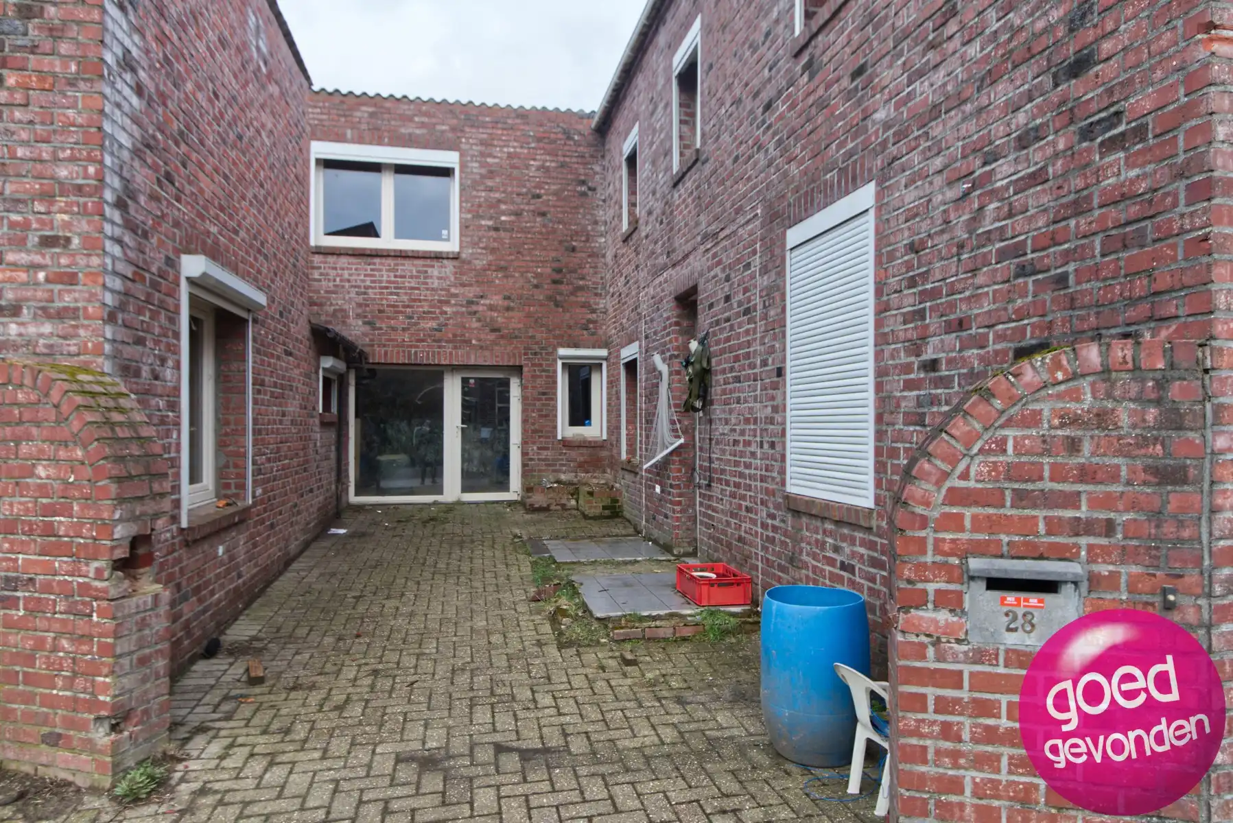 TE RENOVEREN WONING - 4 à 5 SLK - TUIN - TERRAS - LANDELIJK foto 4