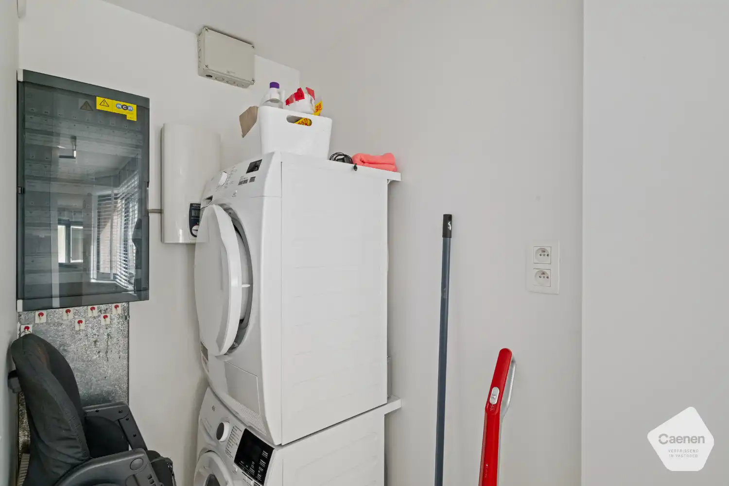 Volledig gerenoveerd twee slaapkamer appartement in het hart van Blankenberge foto 10