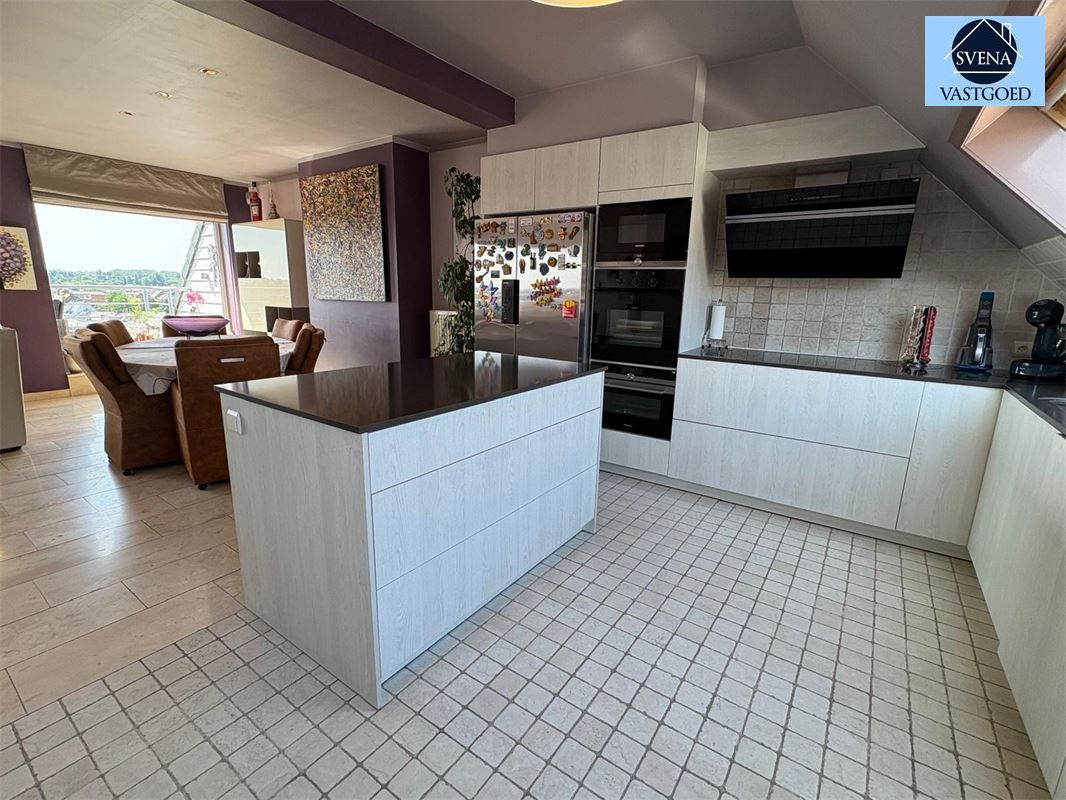 UNIEK TRIPLEX APPARTEMENT NABIJ DE MARKT VAN GERAARDSBERGEN foto 7