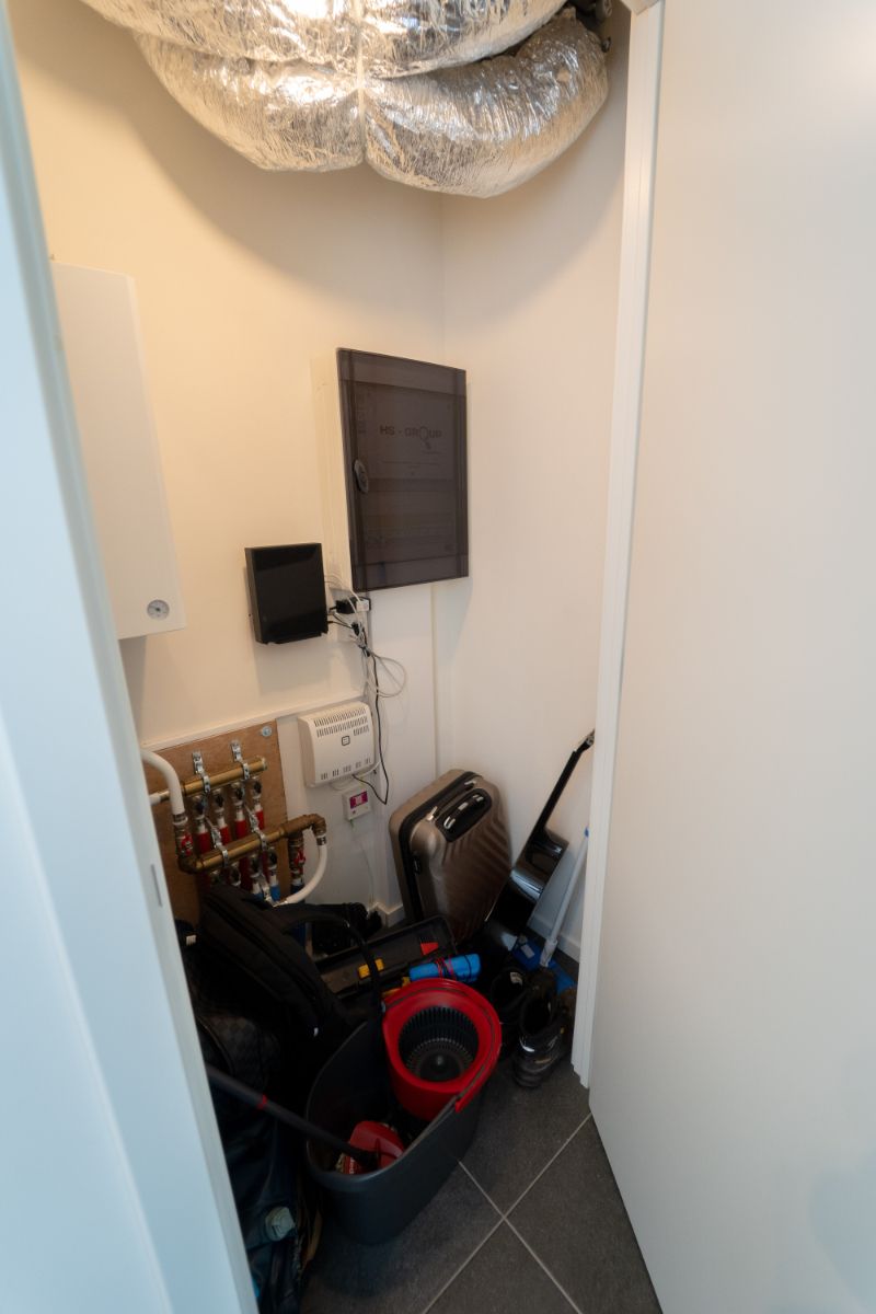 Nieuwbouw 2-slpk app met zicht op het water nabij Oude dokken foto 27