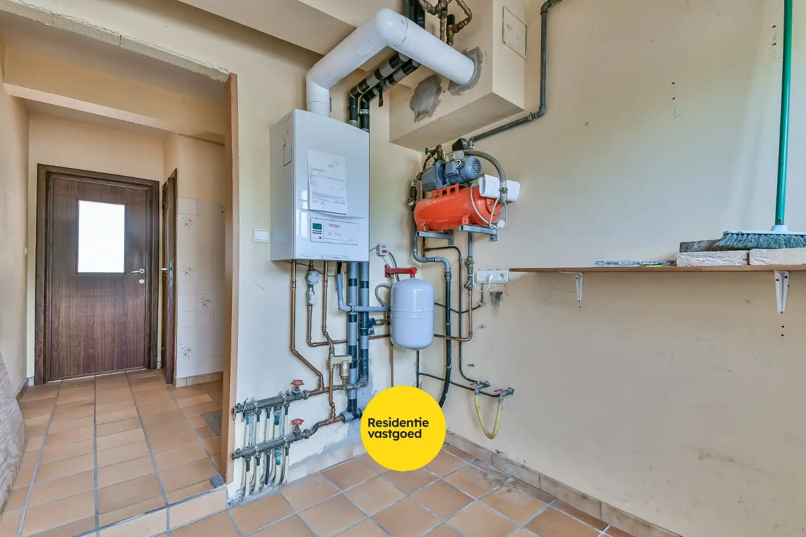 Woning met 3 slaapkamers en tuin, vlak aan het strand van Bredene foto 16