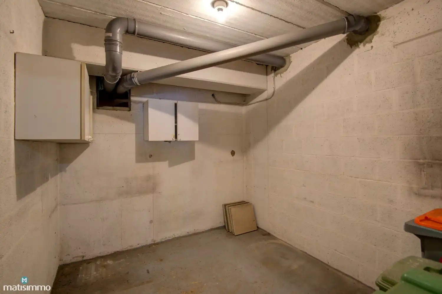 RUIM APPARTEMENT MET 2 SLAAPKAMERS, 2 TERRASSEN, KELDERBERGING EN ONDERGRONDSE AUTOSTAANPLAATS IN BILZEN-CENTRUM foto 21