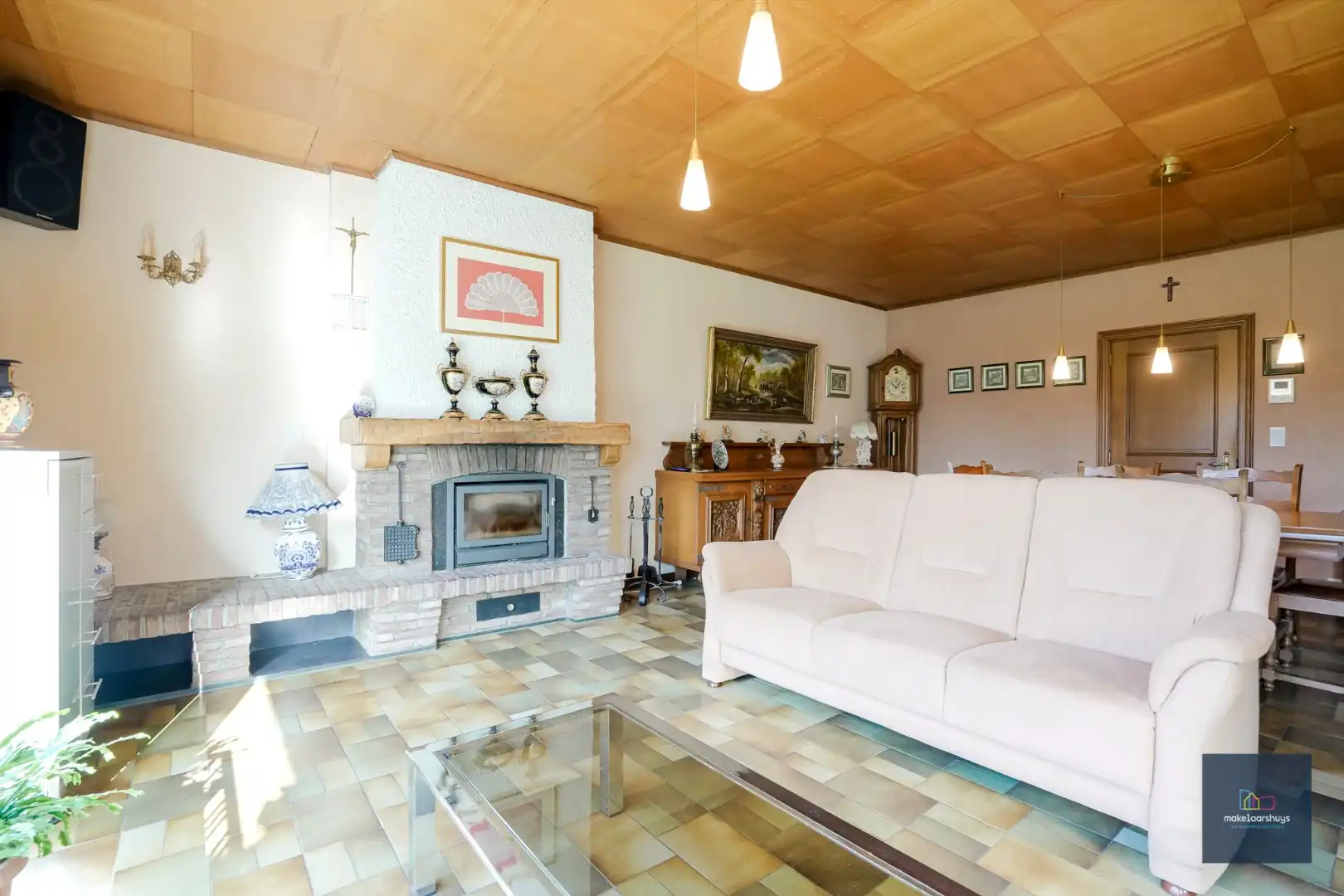 Ruime bungalow met garage op 1980m² grond  foto 6