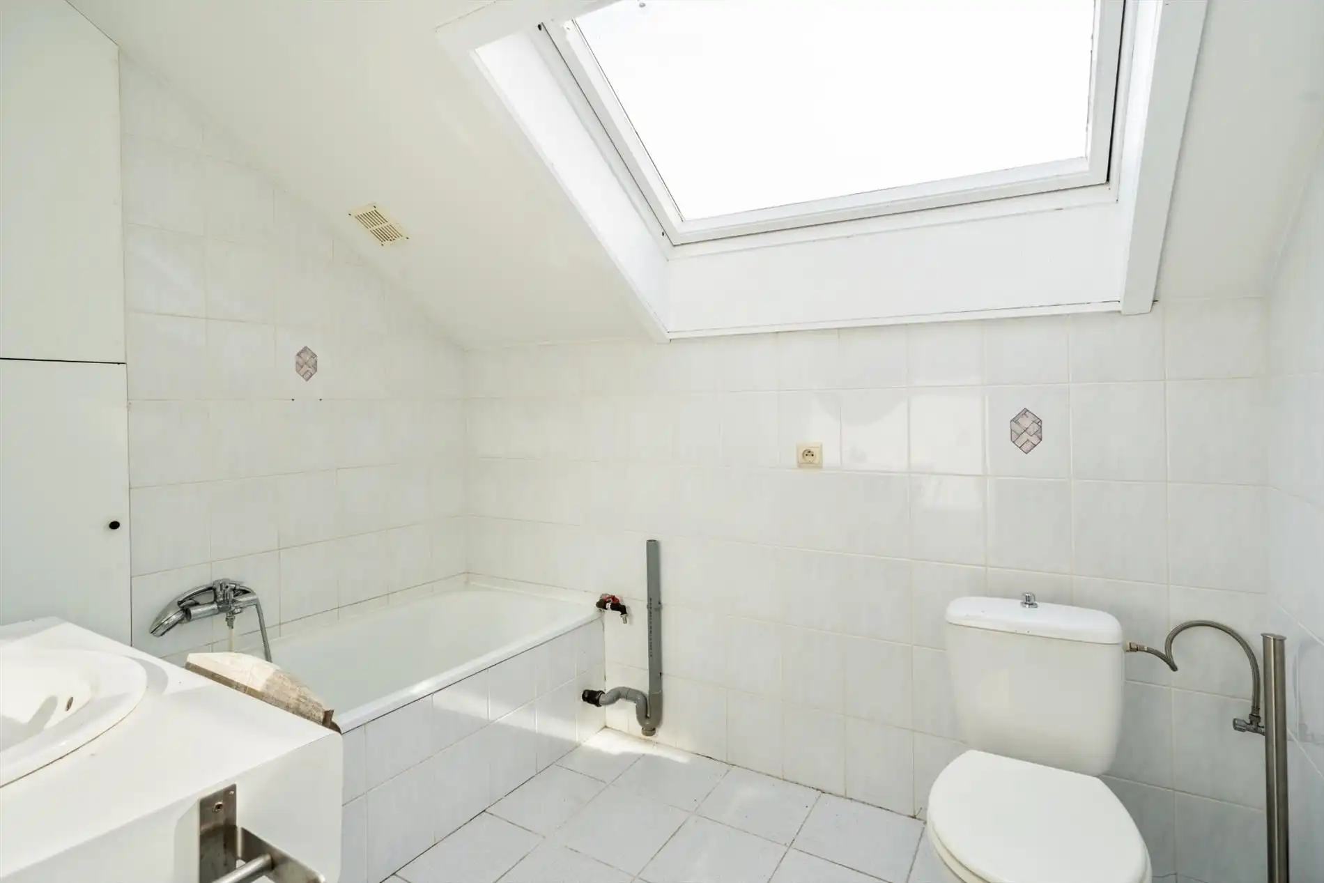 Uitstekend gelegen appartement met 2 slaapkamers foto 8