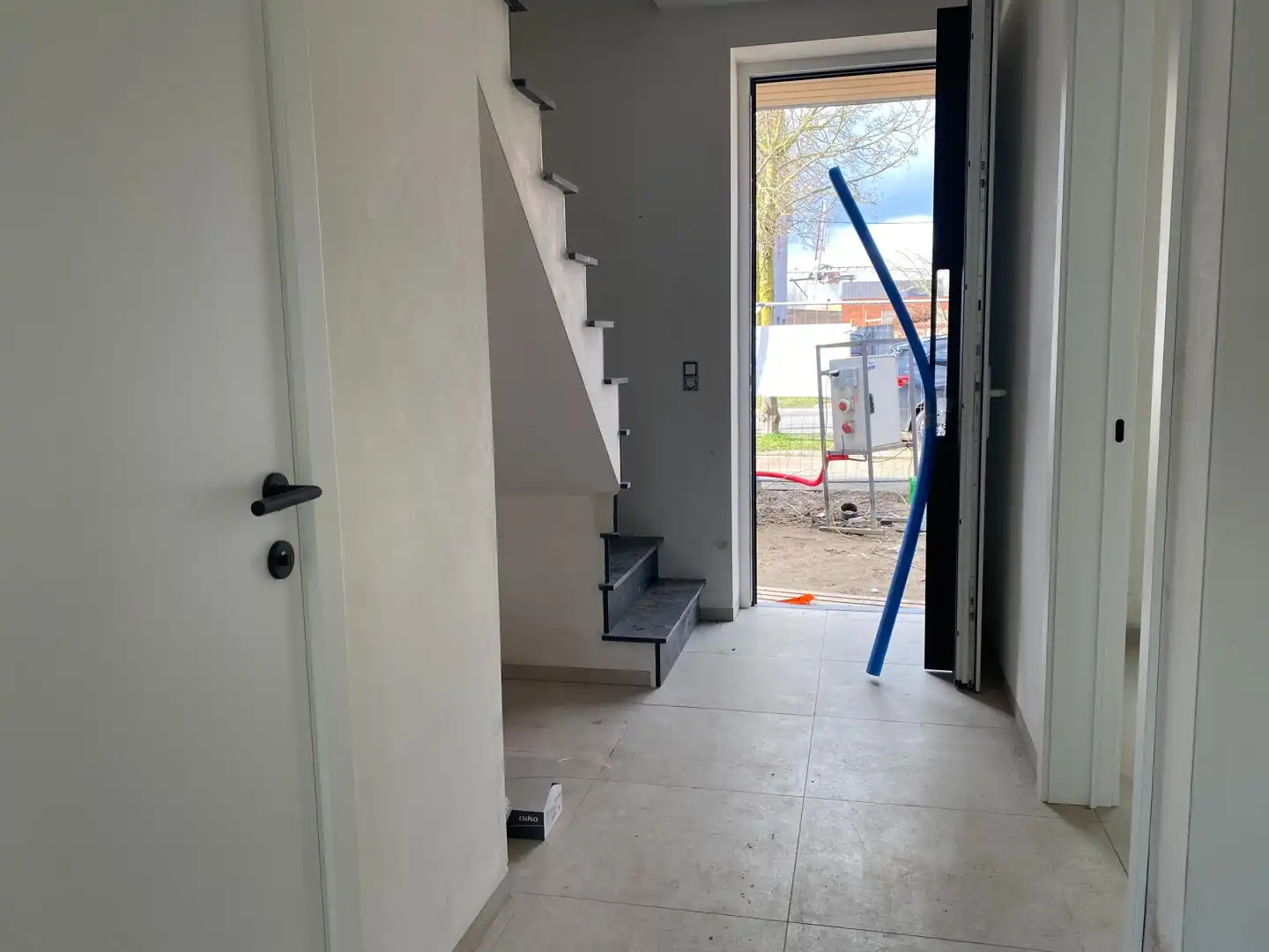 Moderne, energiezuinige nieuwbouwwoning met 4 slaapkamers, tuin en garage foto 5