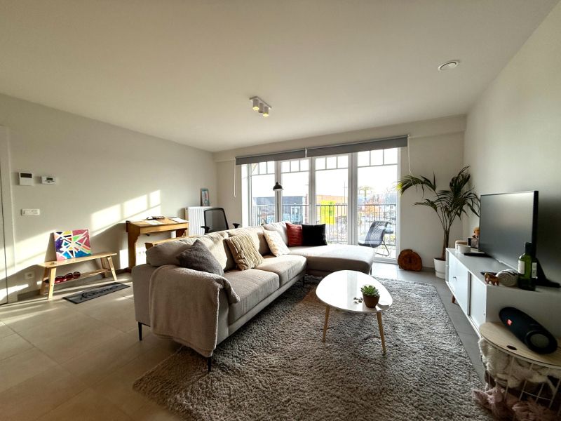 Recent duplex appartement met 2 slaapkamers en terras foto 5