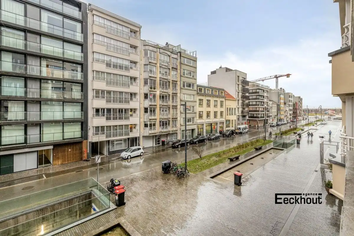 Appartement op topligging met open zicht en dicht bij het strand van Oostende foto 5