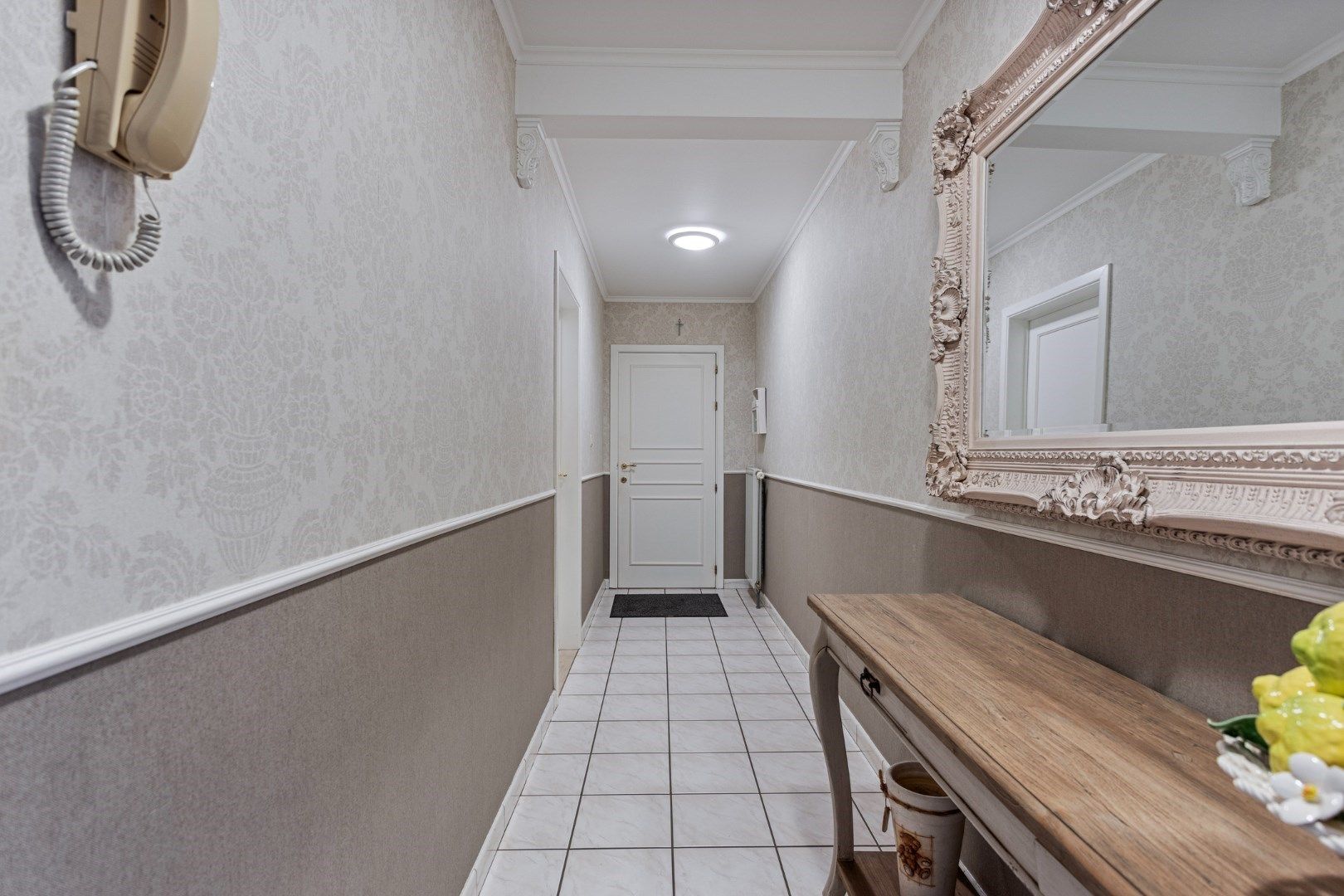 Instapklaar appartement met 3 slaapkamers en garage - centrum Tongeren foto 10