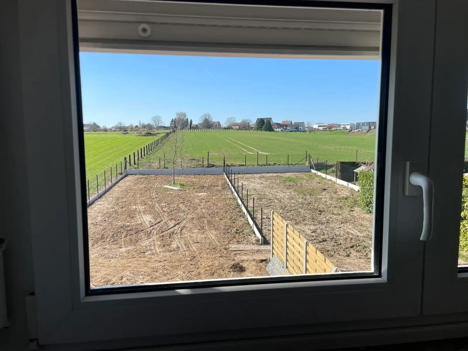 Leemans Immobiliën stelt u deze volledig gerenoveerde woning voor, gelegen op een gegeerde en centrale locatie in Asse. foto 13