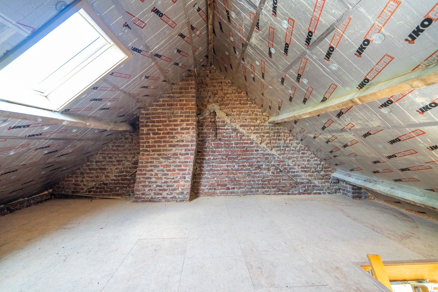 KARAKTERHUIS OP TOPLOCATIE foto 28
